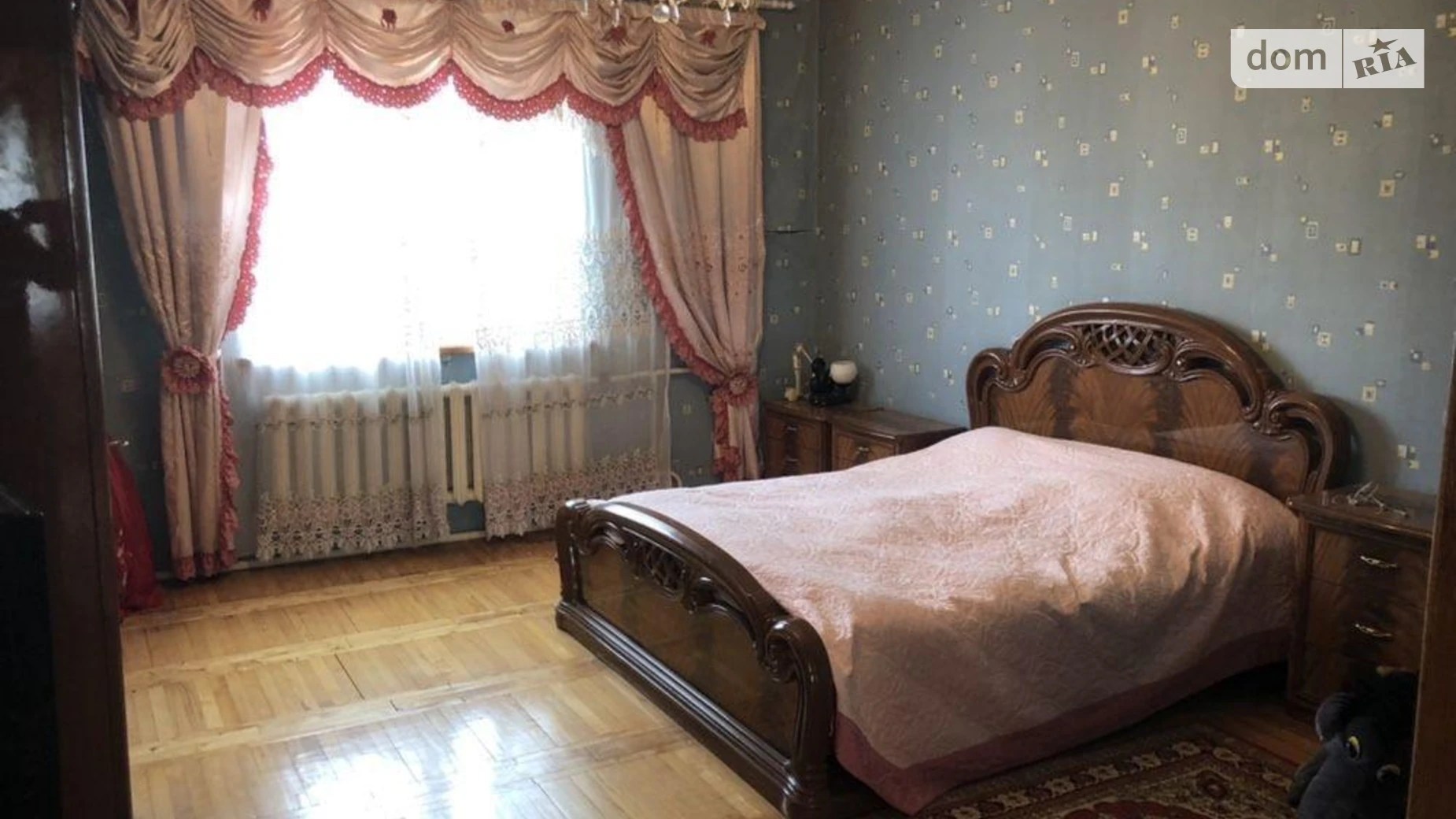 Продается дом на 3 этажа 300 кв. м с гаражом, цена: 210000 $ - фото 4
