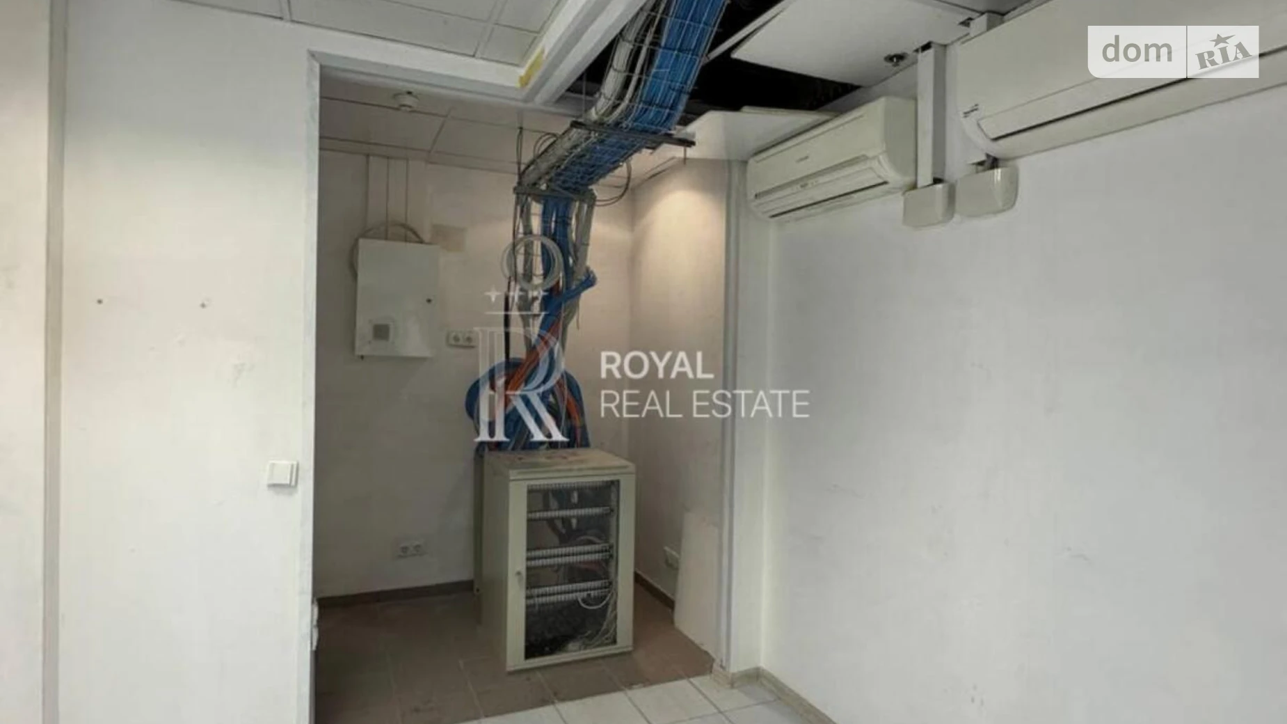 Сдается в аренду офис 740 кв. м в бизнес-центре, цена: 18650 $ - фото 3