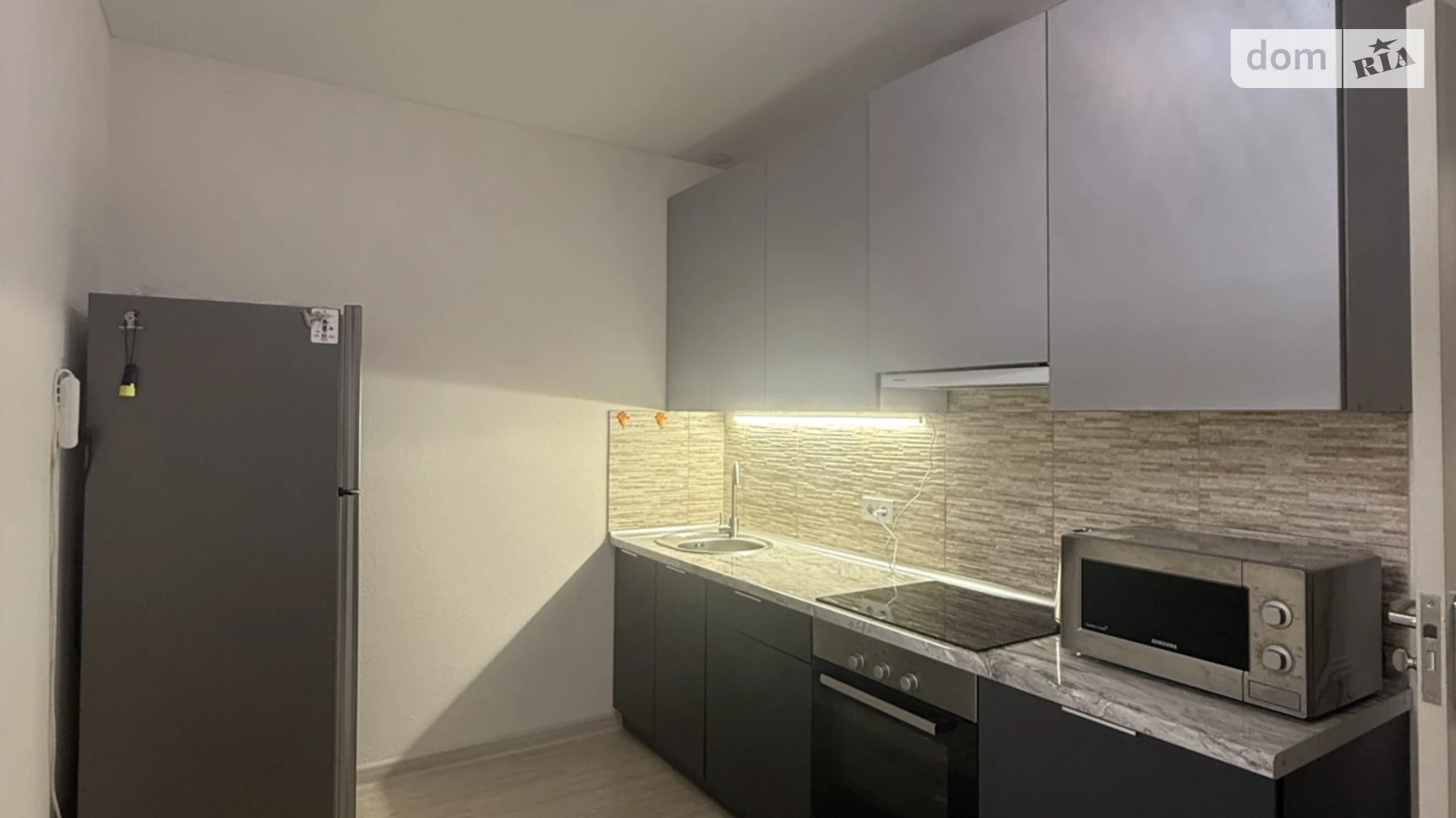 Продается 1-комнатная квартира 34.5 кв. м в Одессе, ул. Спрейса - фото 2