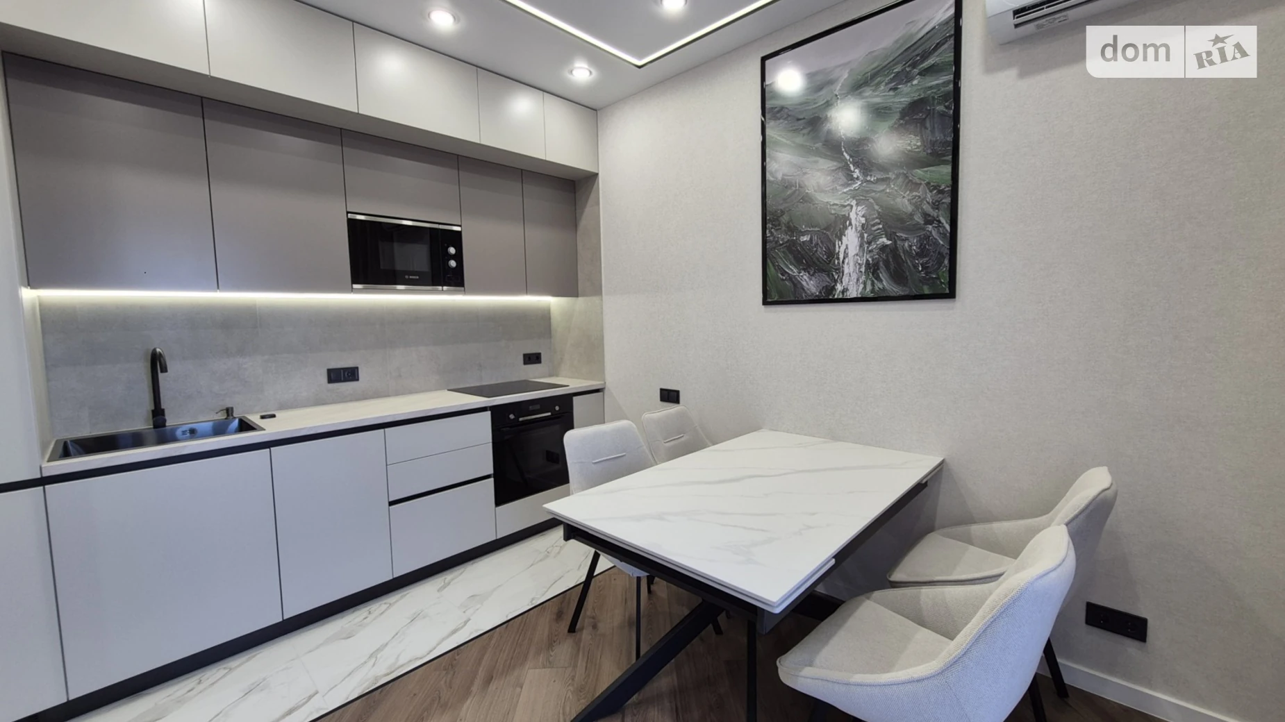 Продается 1-комнатная квартира 42 кв. м в Одессе, ул. Краснова - фото 2