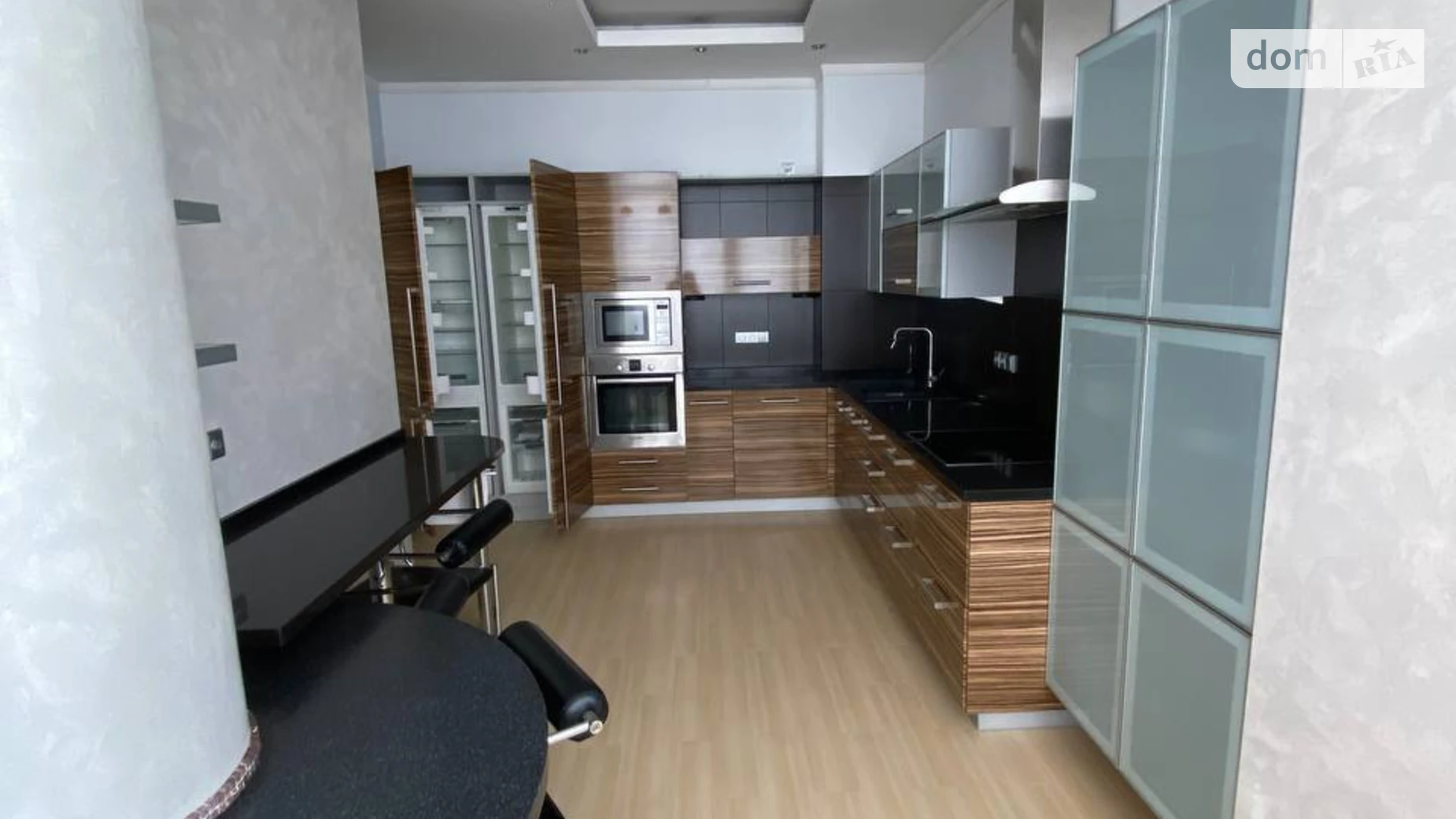 Сдается в аренду 4-комнатная квартира 130 кв. м в Киеве, ул. Коновальца Евгения, 32Г - фото 4