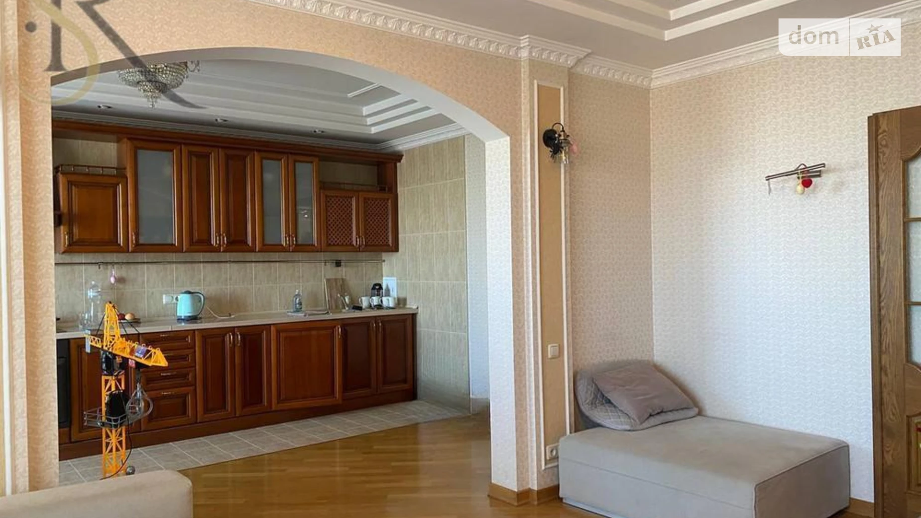 Продается 3-комнатная квартира 117.1 кв. м в Киеве, ул. Панаса Мирного, 28А - фото 2