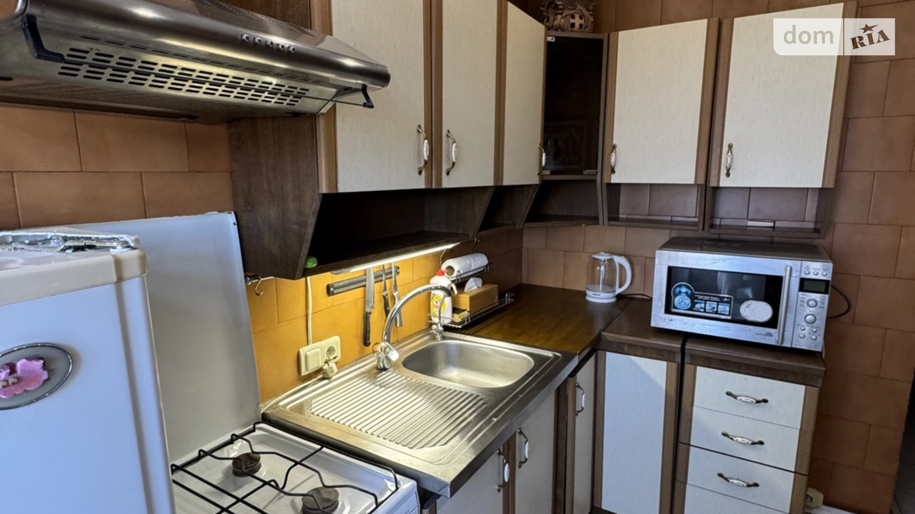 Сдается в аренду 2-комнатная квартира 49 кв. м в Одессе, ул. Леваневского, 9 - фото 3