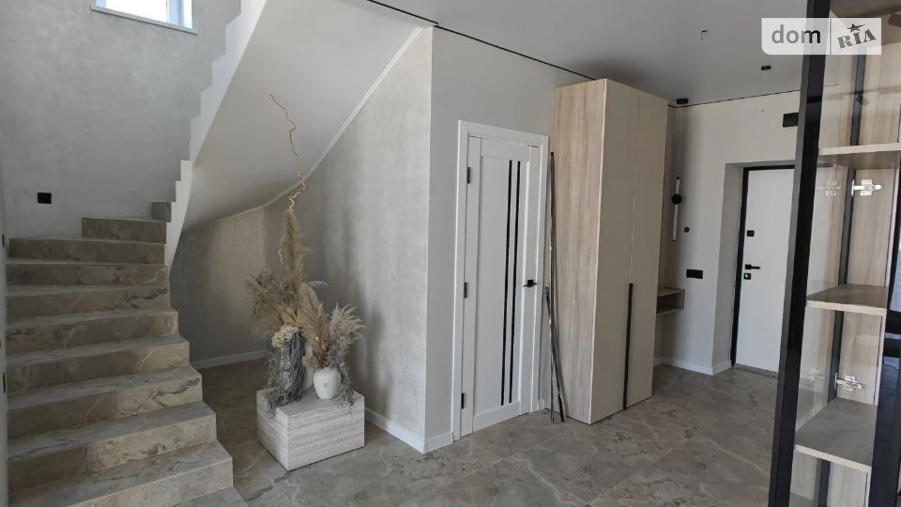 Продается дом на 2 этажа 107 кв. м с баней/сауной, цена: 135000 $ - фото 2