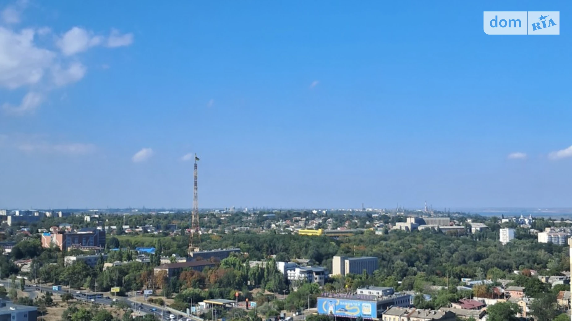 Продается 2-комнатная квартира 78 кв. м в Одессе, ул. Косвенная, 64/66 - фото 2