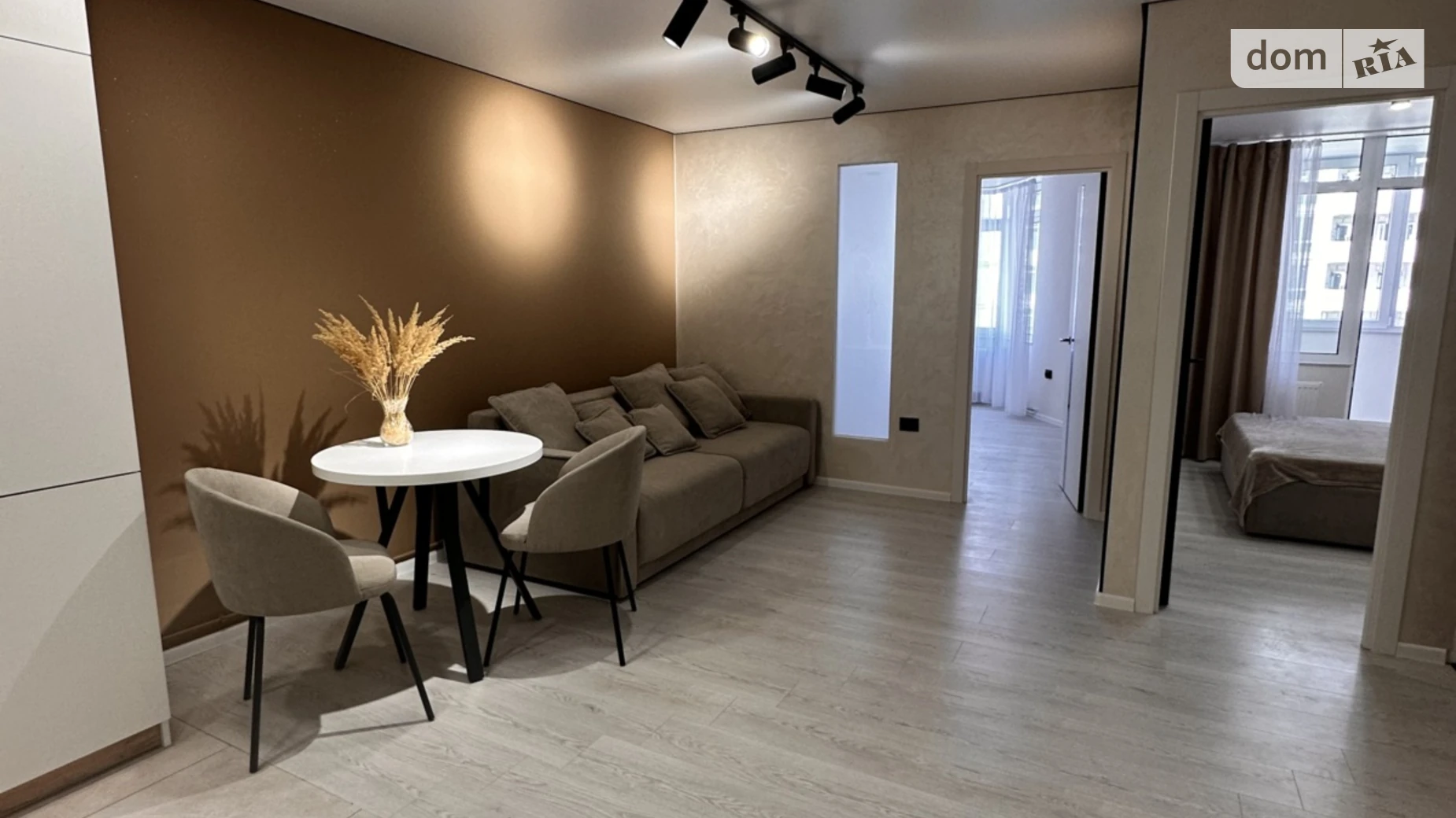 2-комнатная квартира 56 кв. м в Тернополе, ул. Смакулы, 8 - фото 4