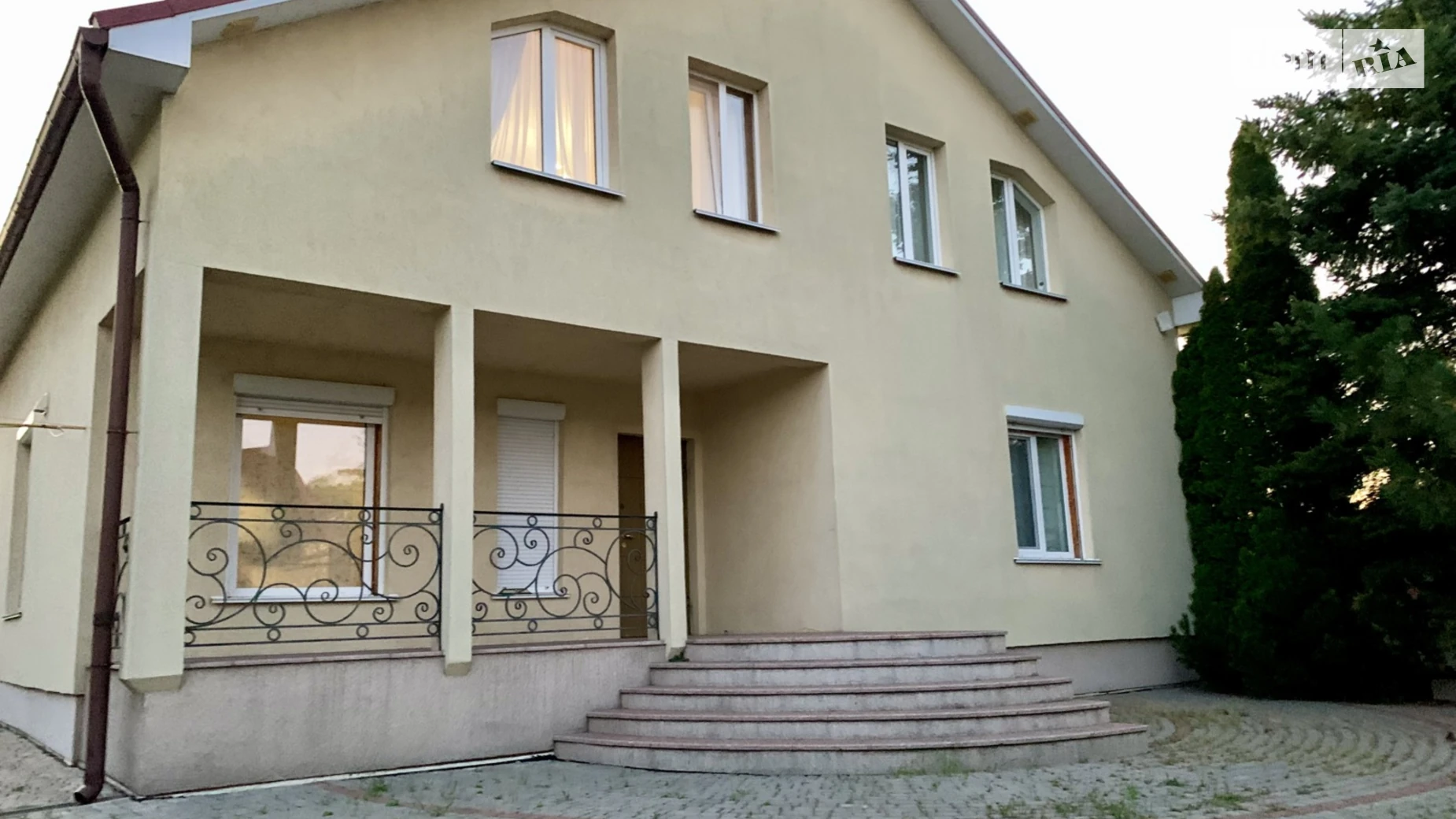 Продается дом на 2 этажа 200 кв. м с балконом, цена: 230000 € - фото 4