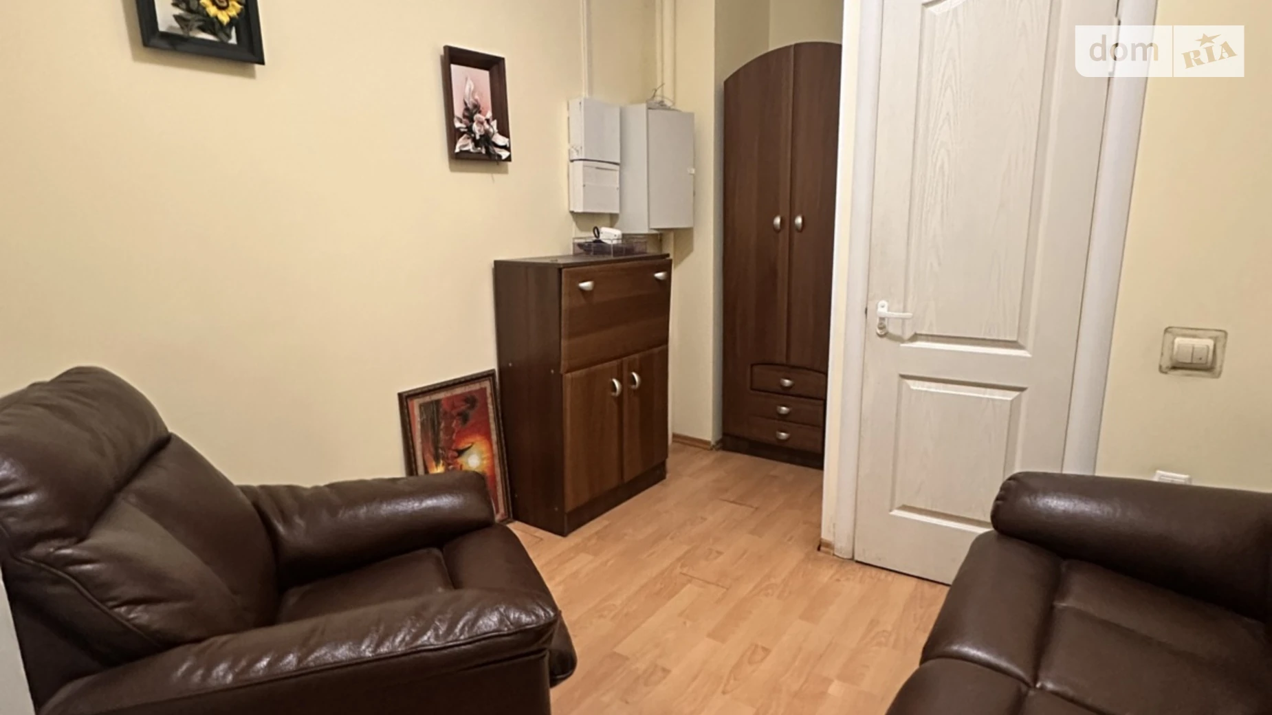 Продается офис 53 кв. м в бизнес-центре, цена: 34000 $ - фото 3