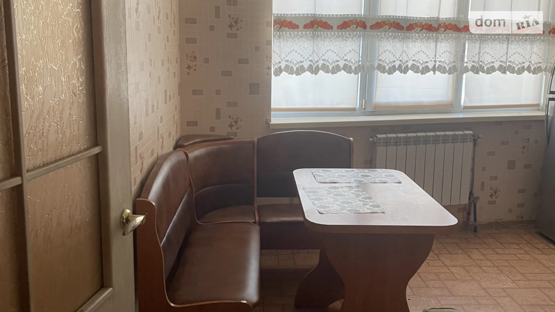 Продается 1-комнатная квартира 44 кв. м в Броварах, ул. Черняховского, 11Г - фото 3