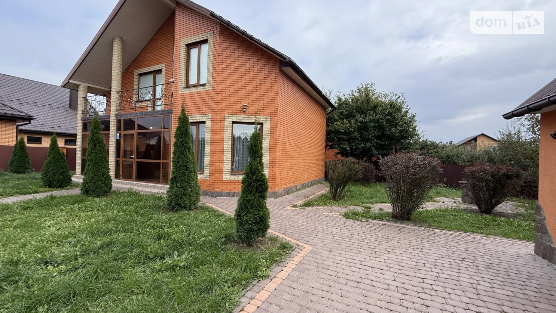 Продается дом на 2 этажа 120 кв. м с садом, цена: 165000 $ - фото 4
