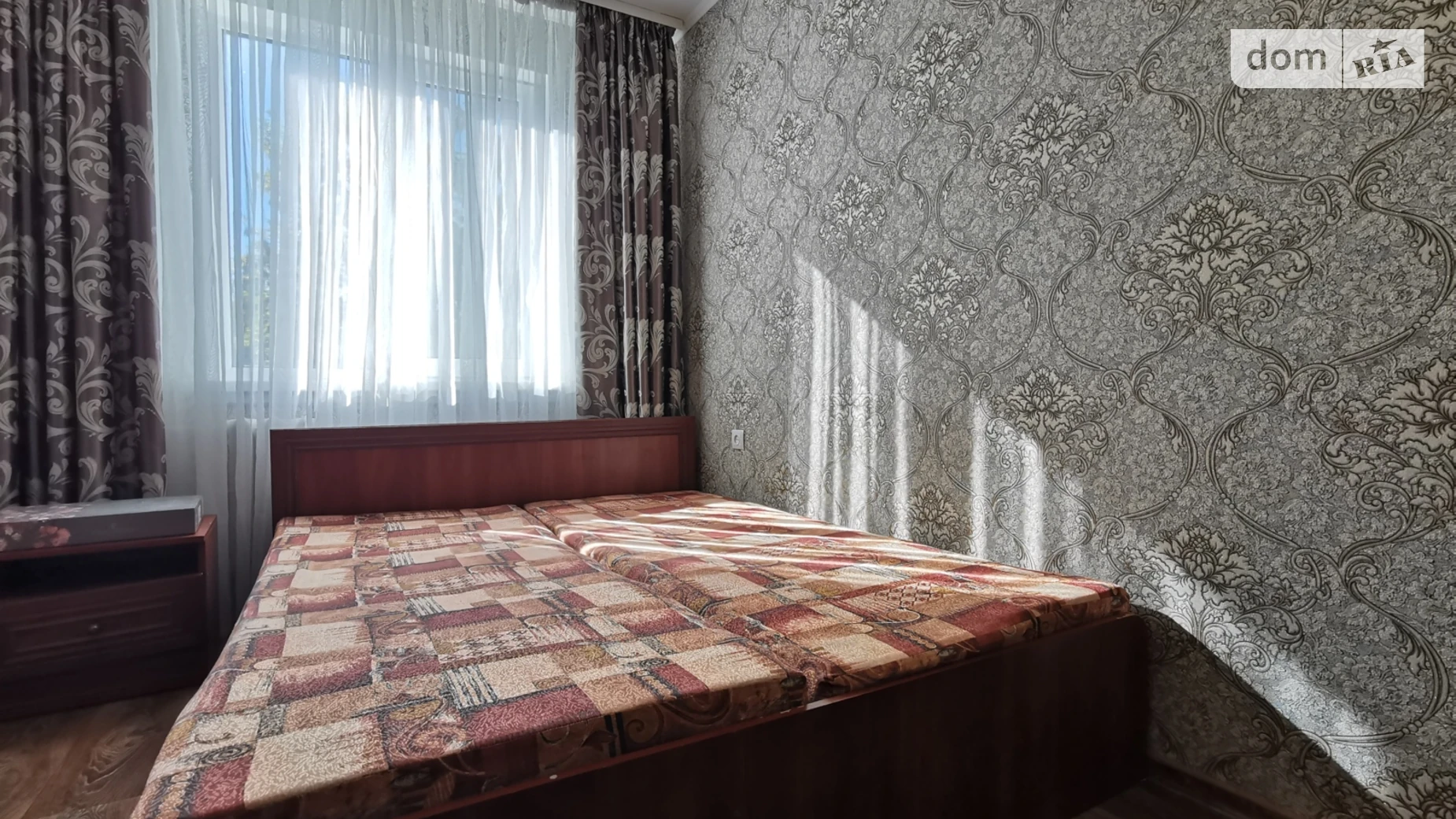 Продается 2-комнатная квартира 45.3 кв. м в Чернигове, ул. Защитников Украины, 13Б - фото 2