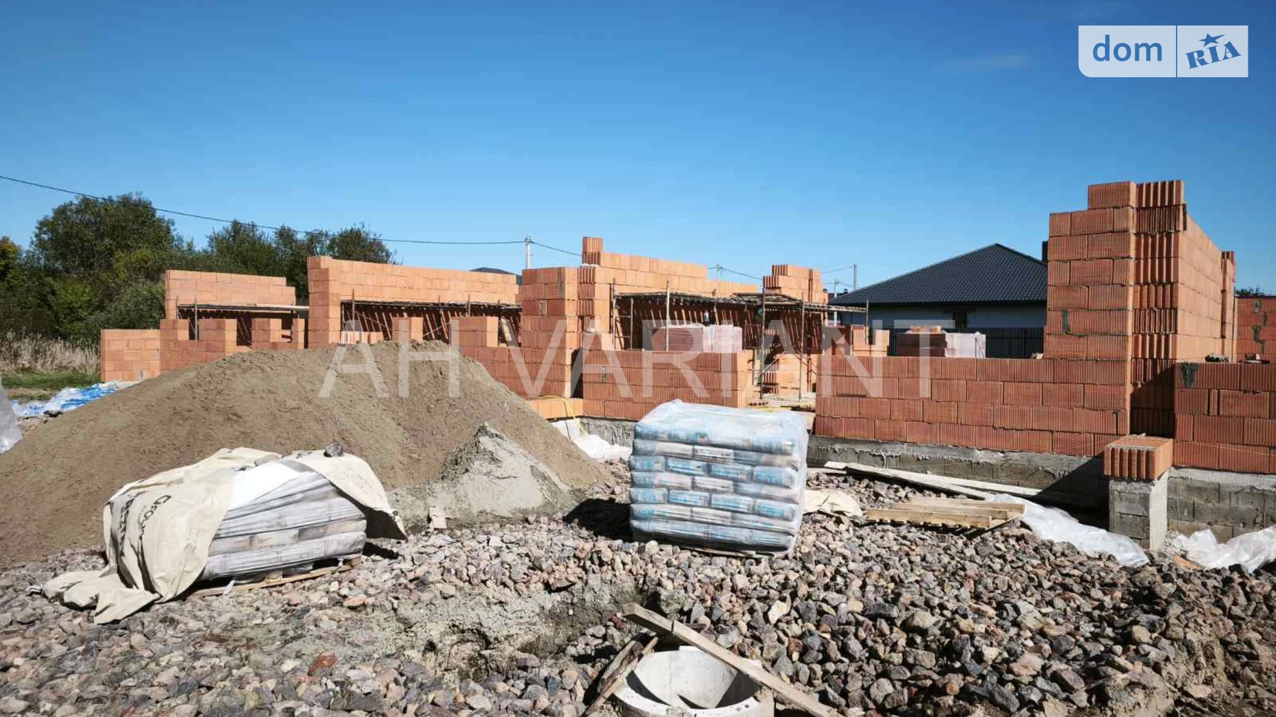 Продается дом на 2 этажа 110 кв. м с балконом, цена: 75000 $ - фото 2