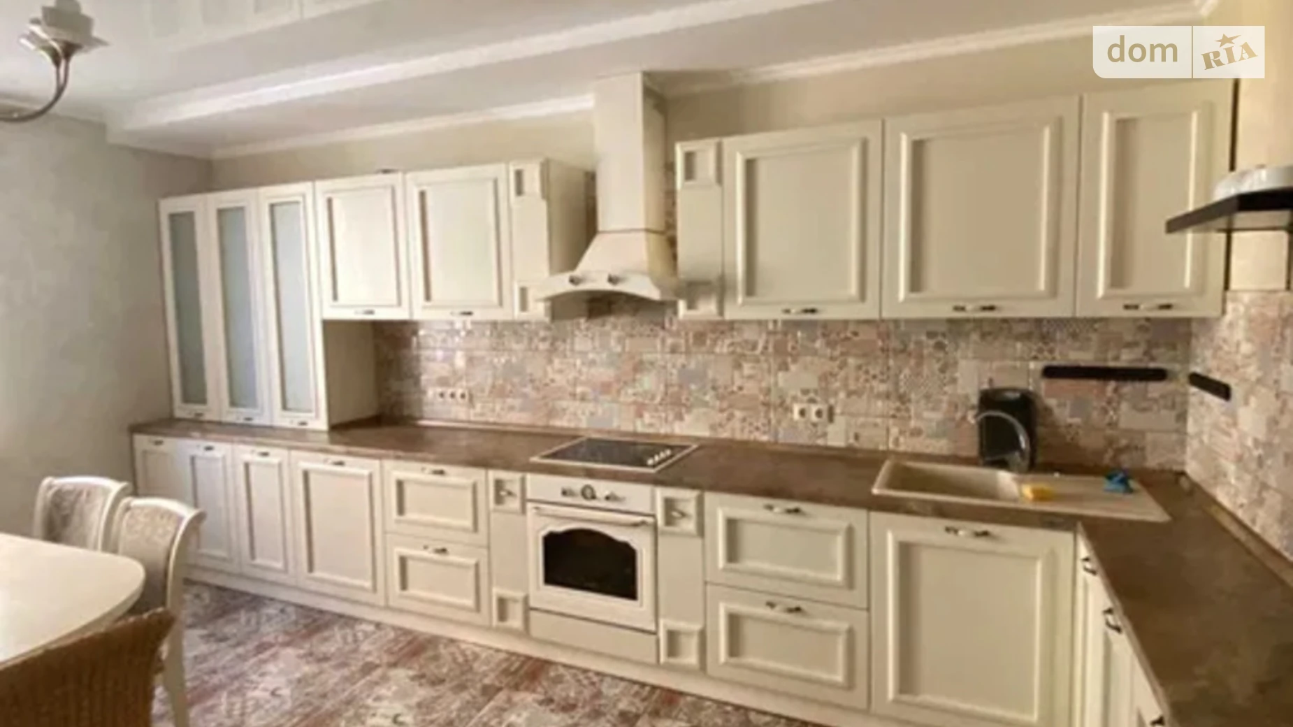 Продається 3-кімнатна квартира 121 кв. м у Києві, вул. Золотоустівська, 55 - фото 2