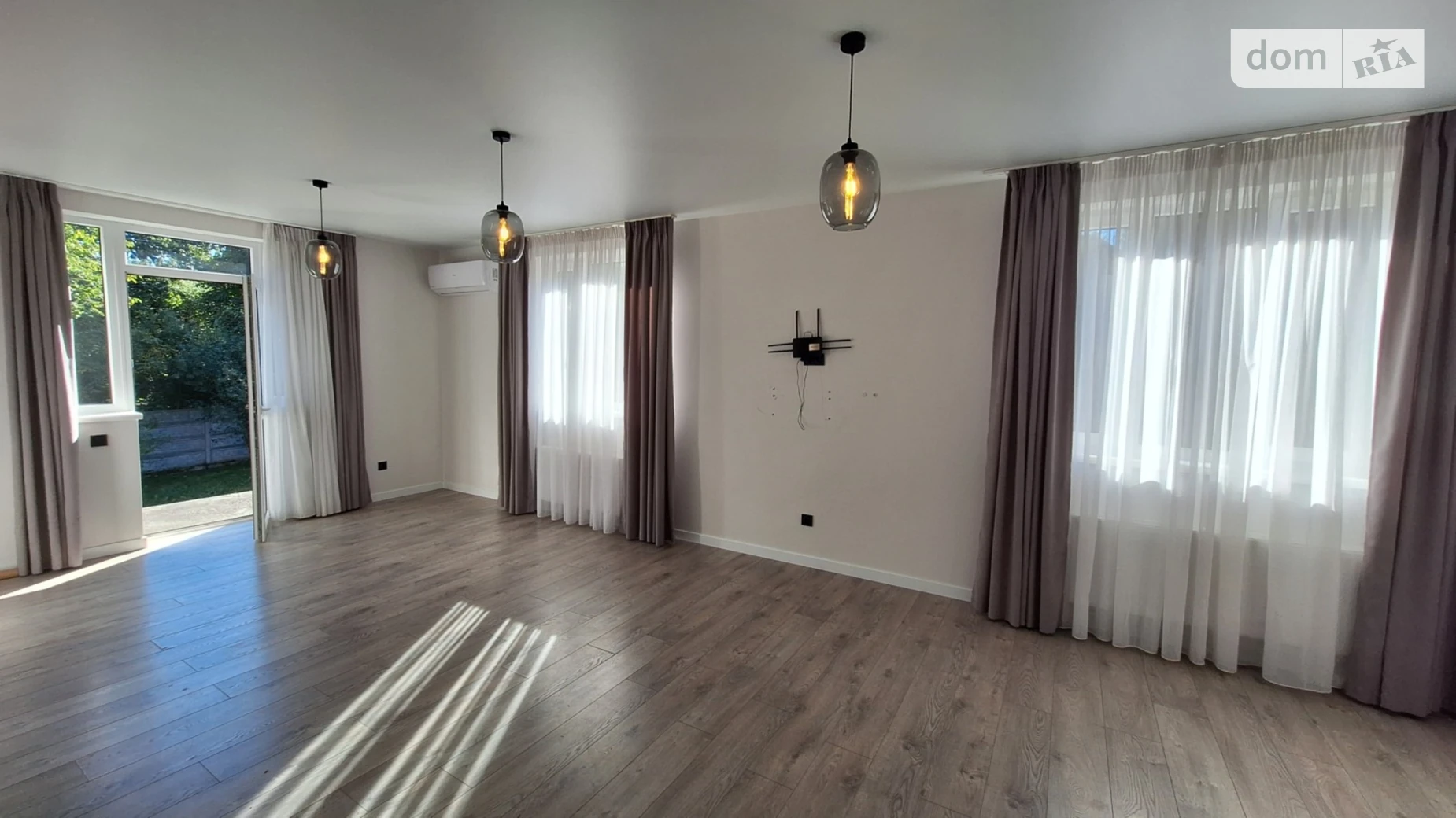 Продається будинок 3 поверховий 348 кв. м з мансардою, цена: 223000 $ - фото 2