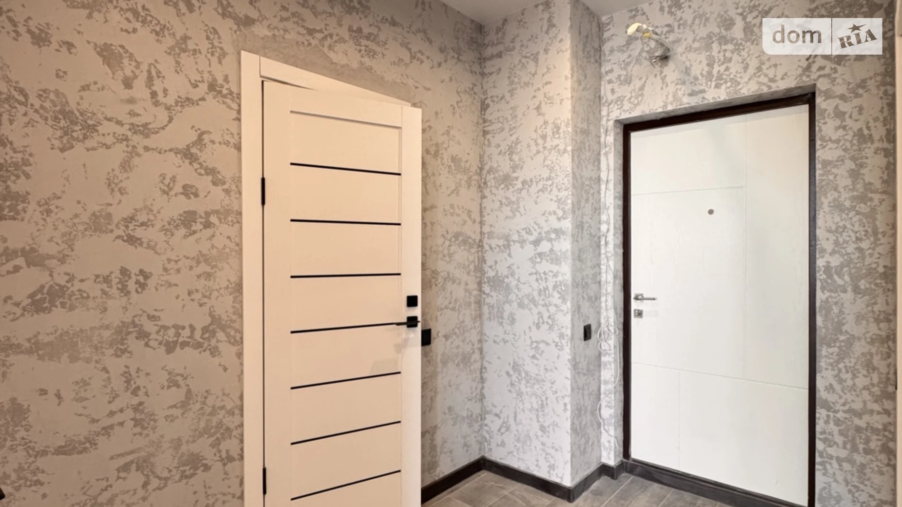 Продається 1-кімнатна квартира 36.6 кв. м у Лиманці, вул. Академіка Вільямса, 93/1 корпус 2 - фото 2