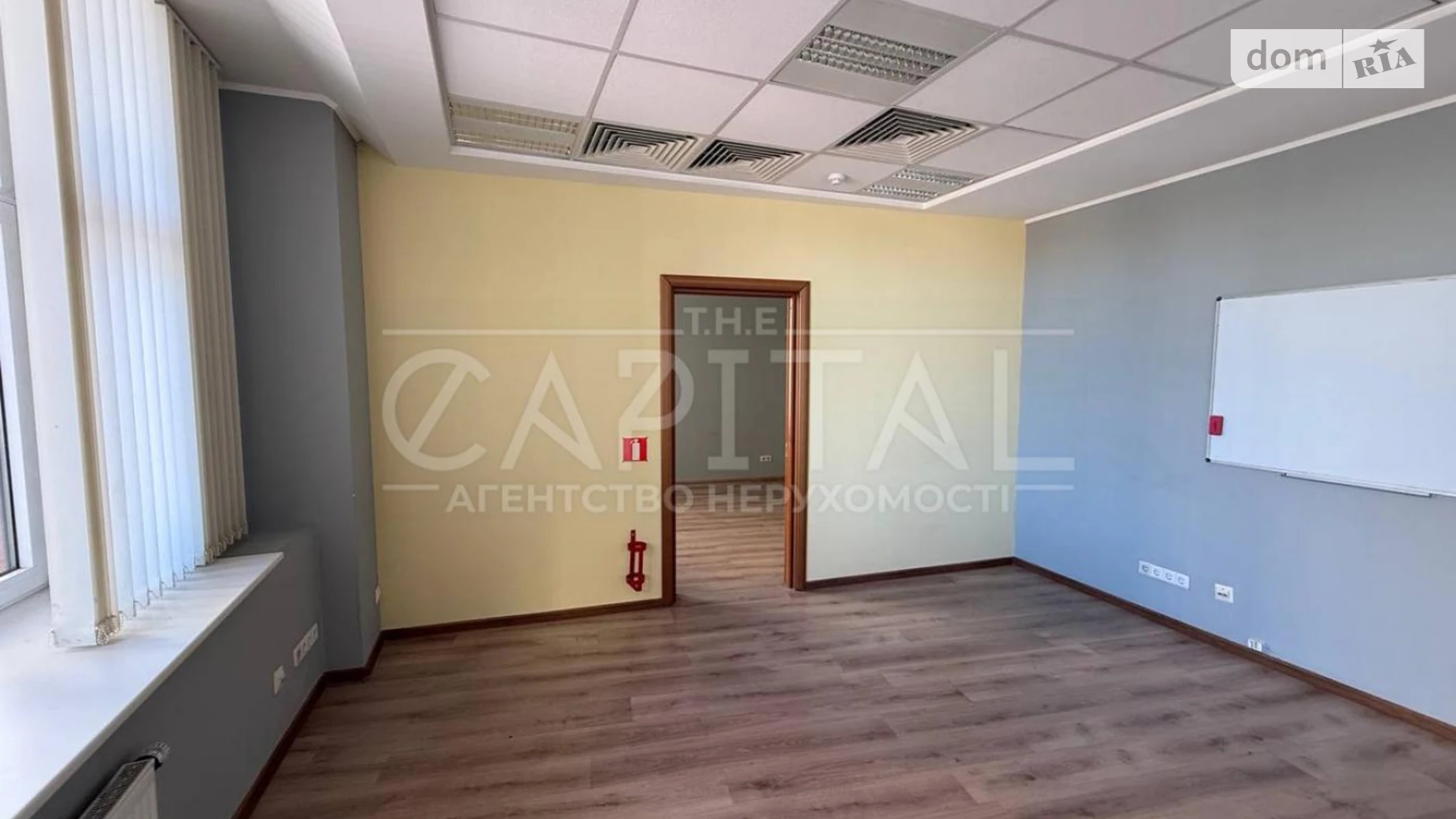 Сдается в аренду офис 820 кв. м в бизнес-центре, цена: 8200 $ - фото 4