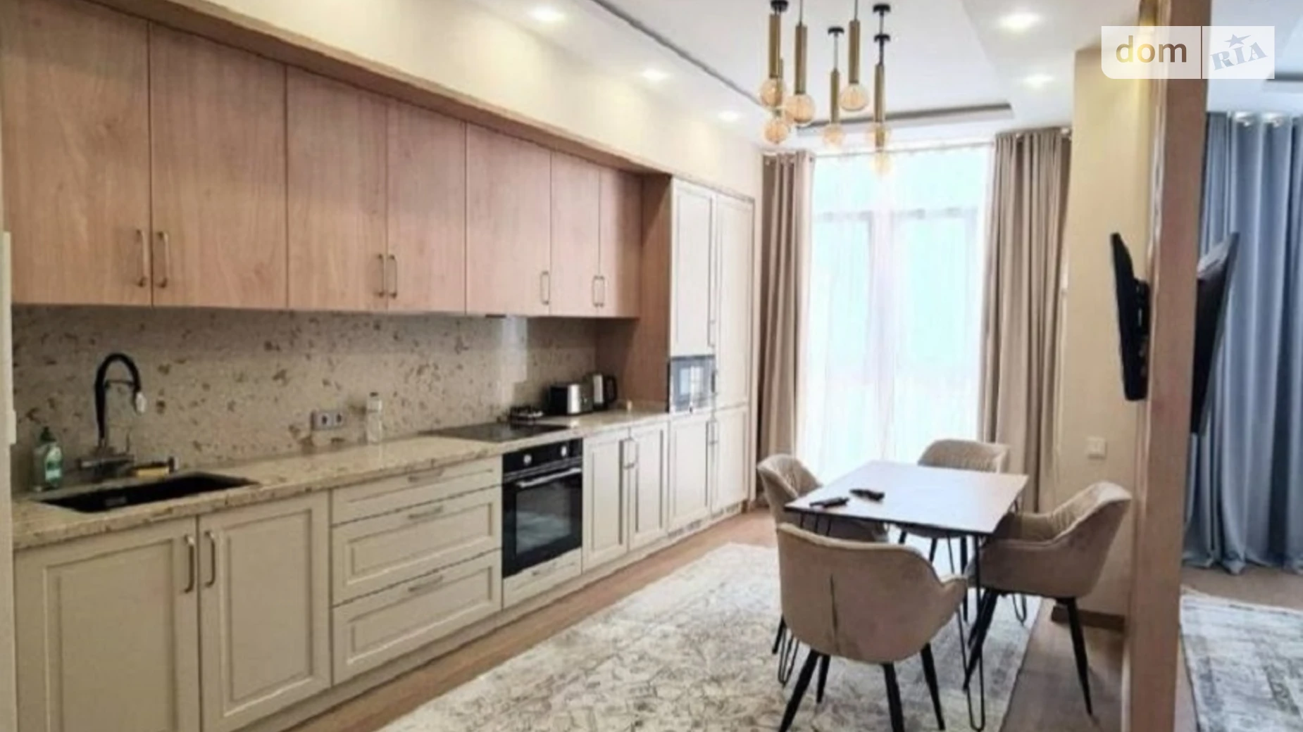 Сдается в аренду 1-комнатная квартира 60.9 кв. м в Одессе, плато Аркадийское(Гагаринское), 9 - фото 2