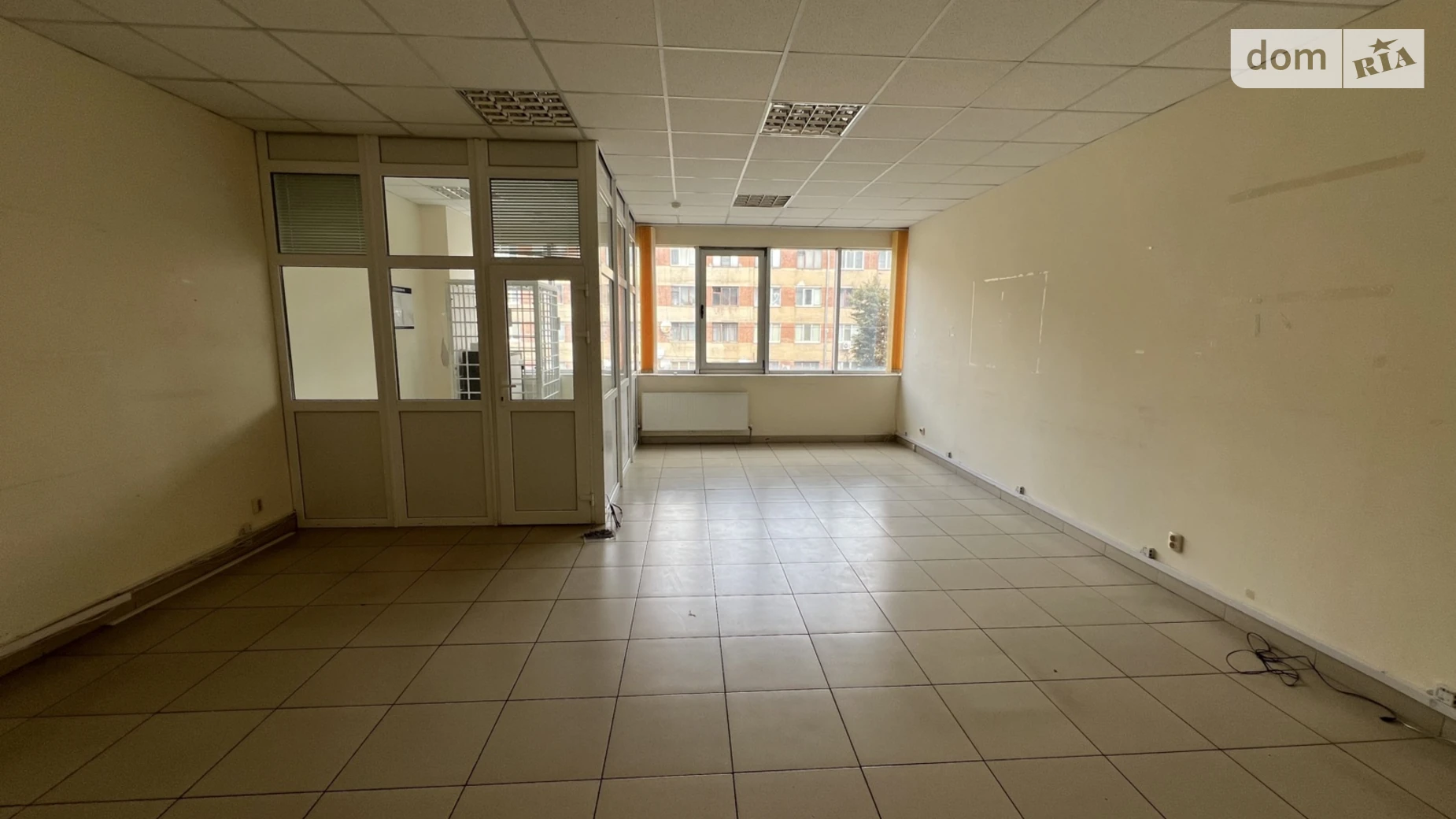 Здається в оренду офіс 45 кв. м в бізнес-центрі, цена: 11250 грн - фото 3
