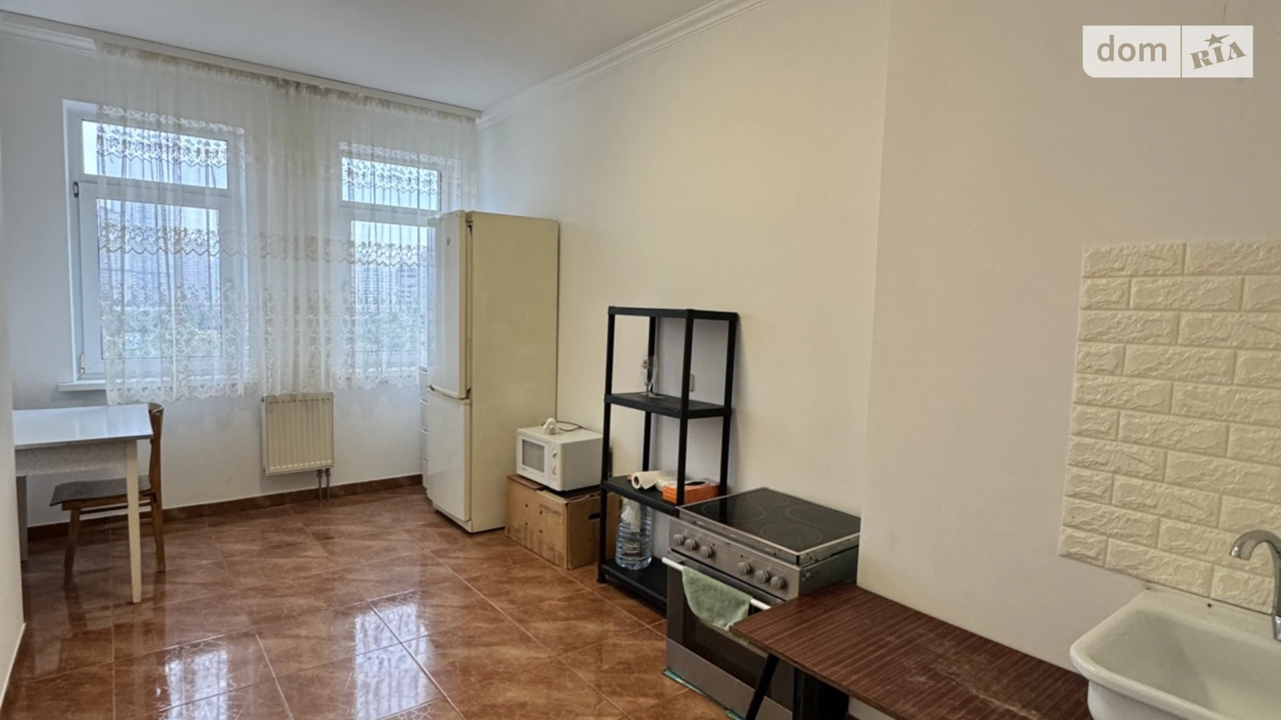 Продается 2-комнатная квартира 70 кв. м в Киеве, ул. Александра Мишуги, 2 - фото 4