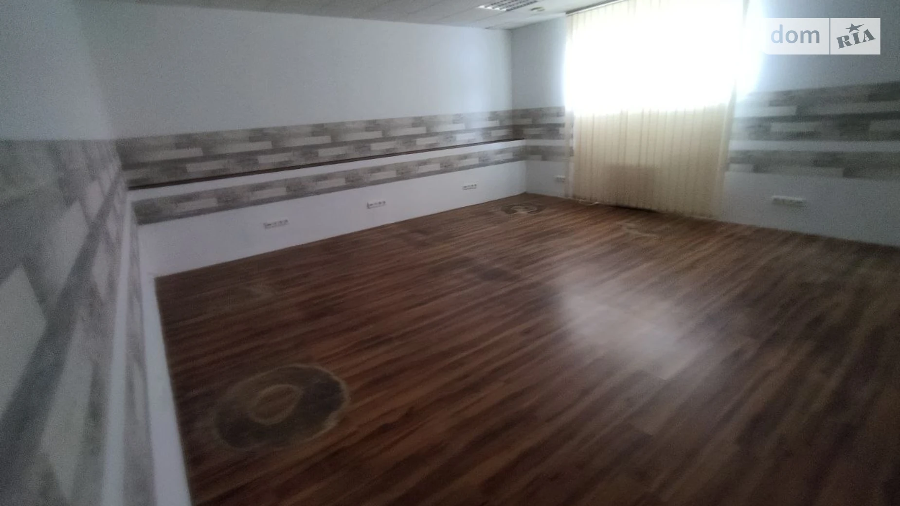 Сдается в аренду офис 69.9 кв. м в бизнес-центре, цена: 8800 грн - фото 4