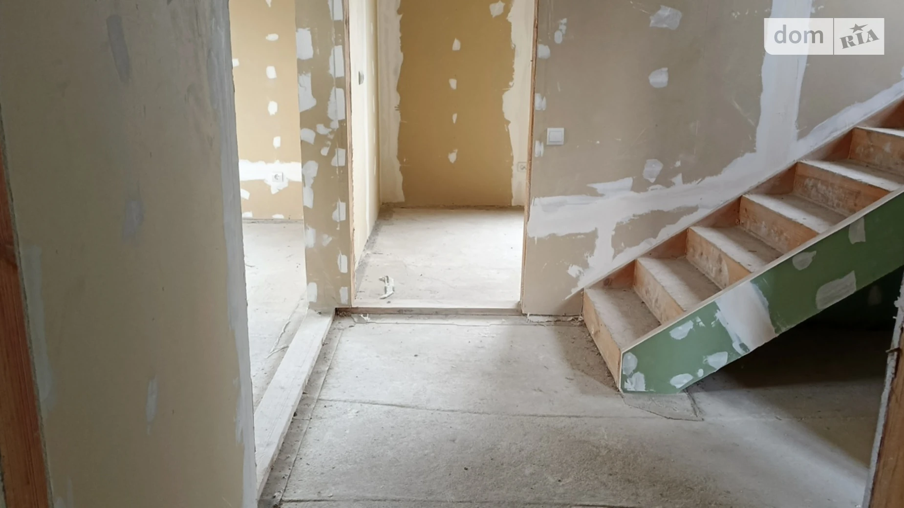 Продается дом на 2 этажа 120 кв. м с садом, цена: 85000 $ - фото 5