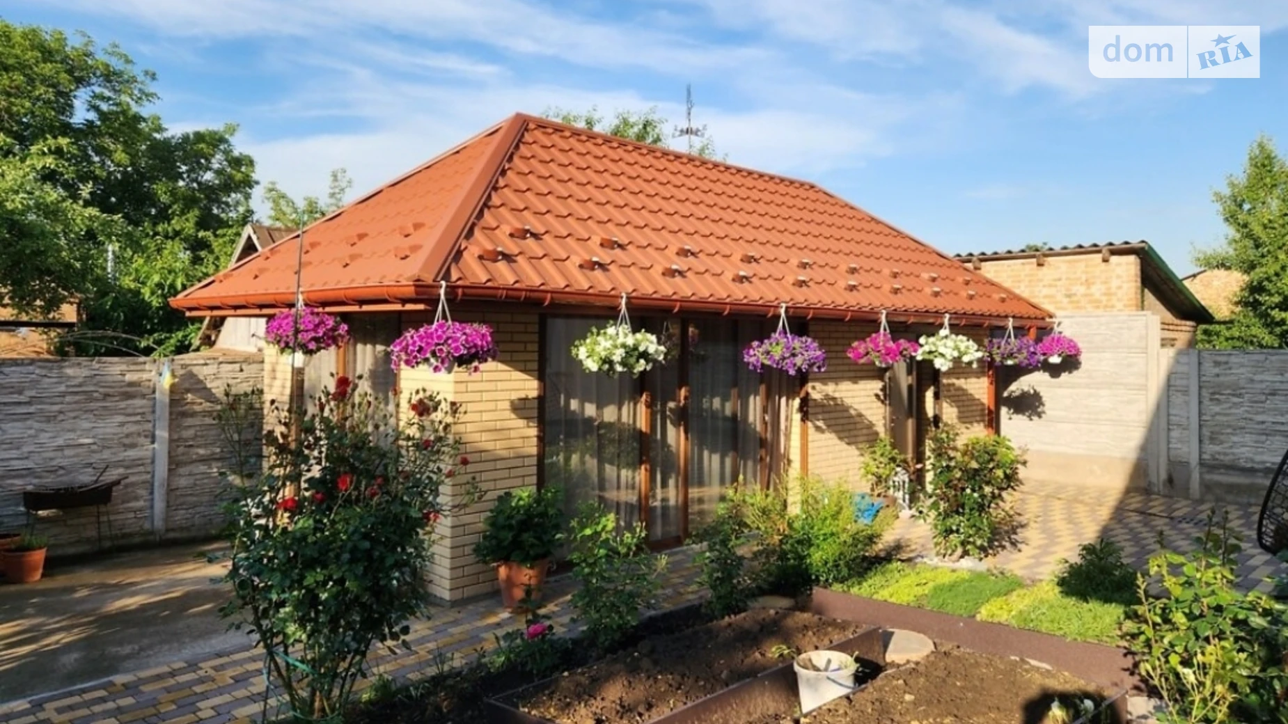 Продается одноэтажный дом 75 кв. м с террасой, цена: 145000 $ - фото 2