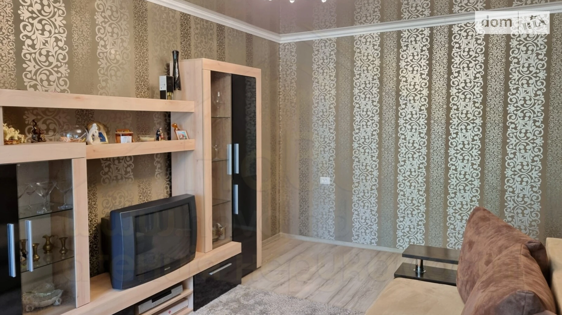 Продается 3-комнатная квартира 71.5 кв. м в Чернигове, ул. Независимости - фото 4