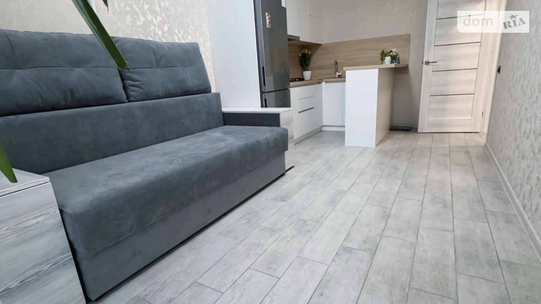 Продается 1-комнатная квартира 57 кв. м в Зарванцах, ул. Одесская, 3 корпус 4 - фото 4