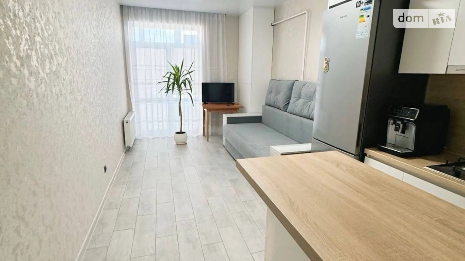 Продается 1-комнатная квартира 57 кв. м в Зарванцах, ул. Одесская, 3 корпус 4 - фото 2