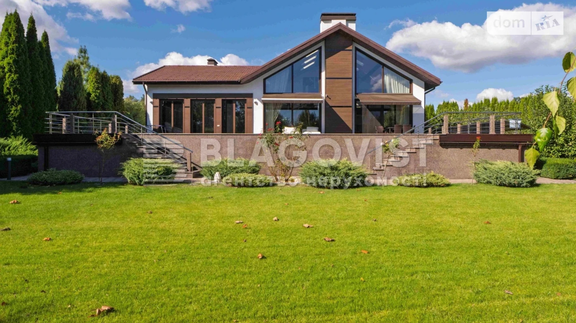 Продается дом на 2 этажа 281.8 кв. м с мансардой, цена: 1150000 $ - фото 2