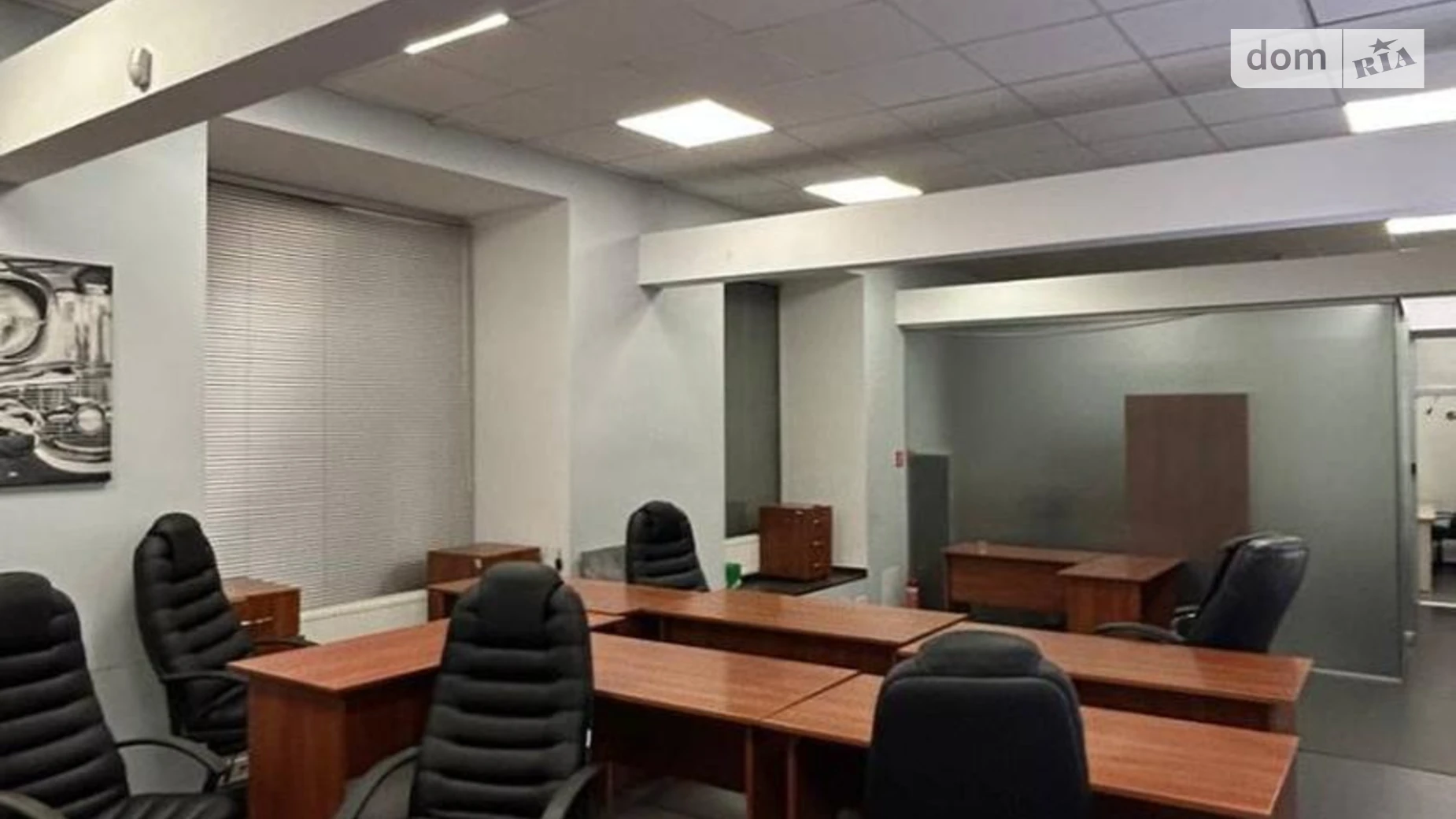 Сдается в аренду помещения свободного назначения 240.8 кв. м в 5-этажном здании, цена: 4800 $ - фото 3