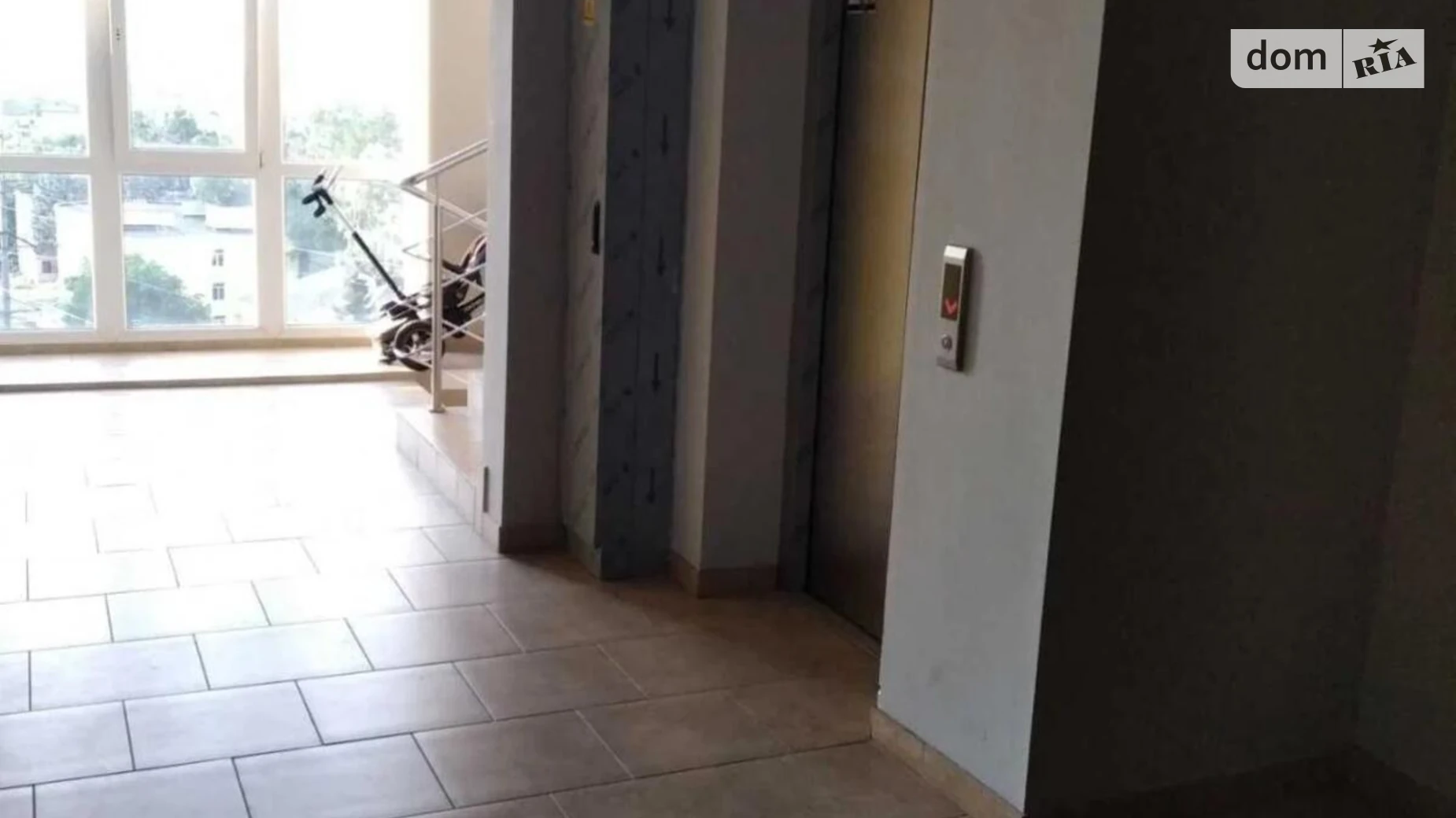 Продается 1-комнатная квартира 52 кв. м в Винниках, ул. Винная Гора - фото 3