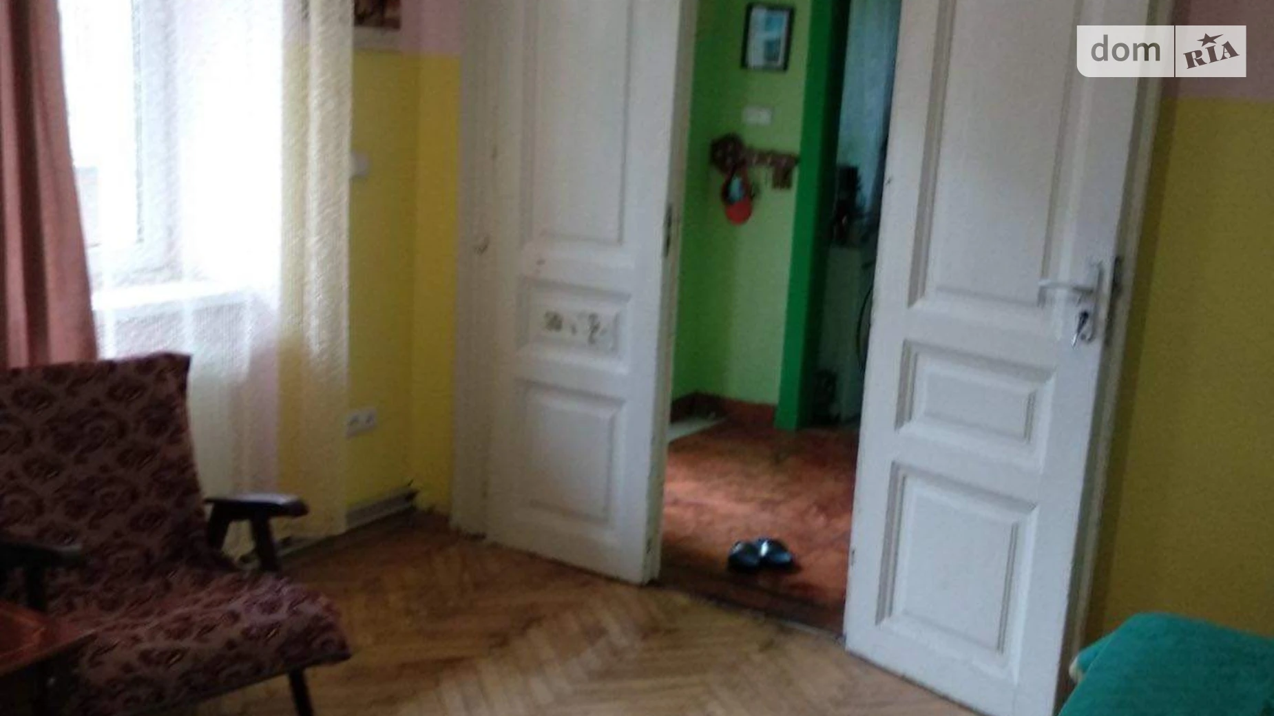 Продается 2-комнатная квартира 70 кв. м в Ужгороде, ул. Берчени, 86 - фото 2