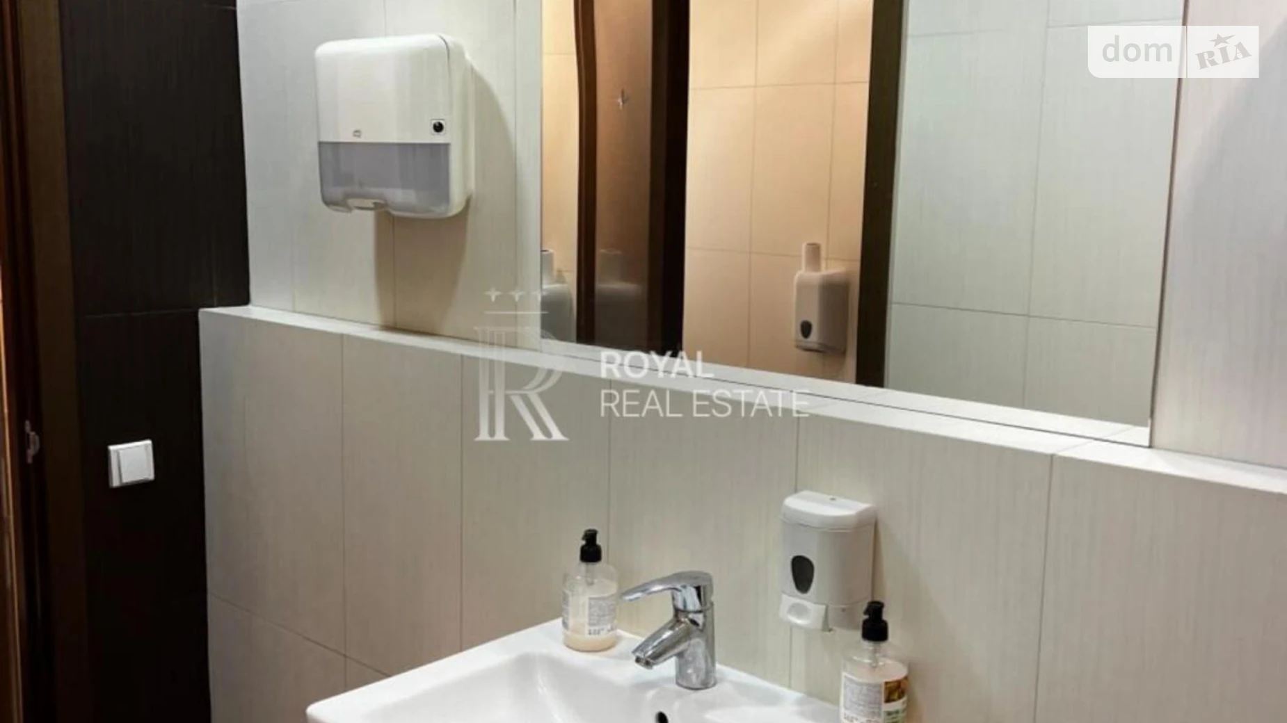Сдается в аренду офис 740 кв. м в бизнес-центре, цена: 18650 $ - фото 3
