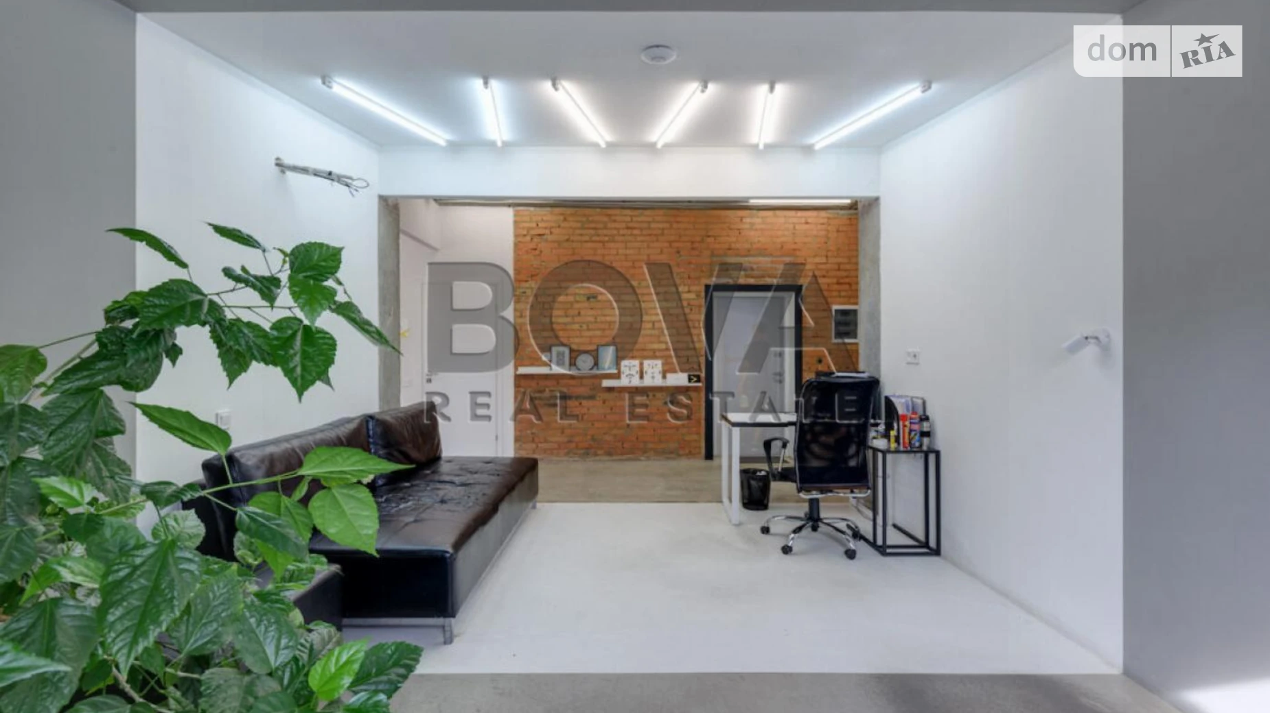 Сдается в аренду офис 220 кв. м в бизнес-центре, цена: 3500 $ - фото 2