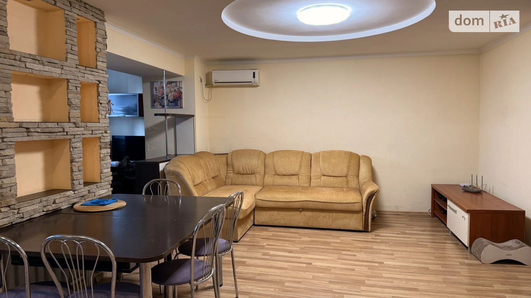 Продается 3-комнатная квартира 70.9 кв. м в Днепре, бул. Славы, 52 - фото 2