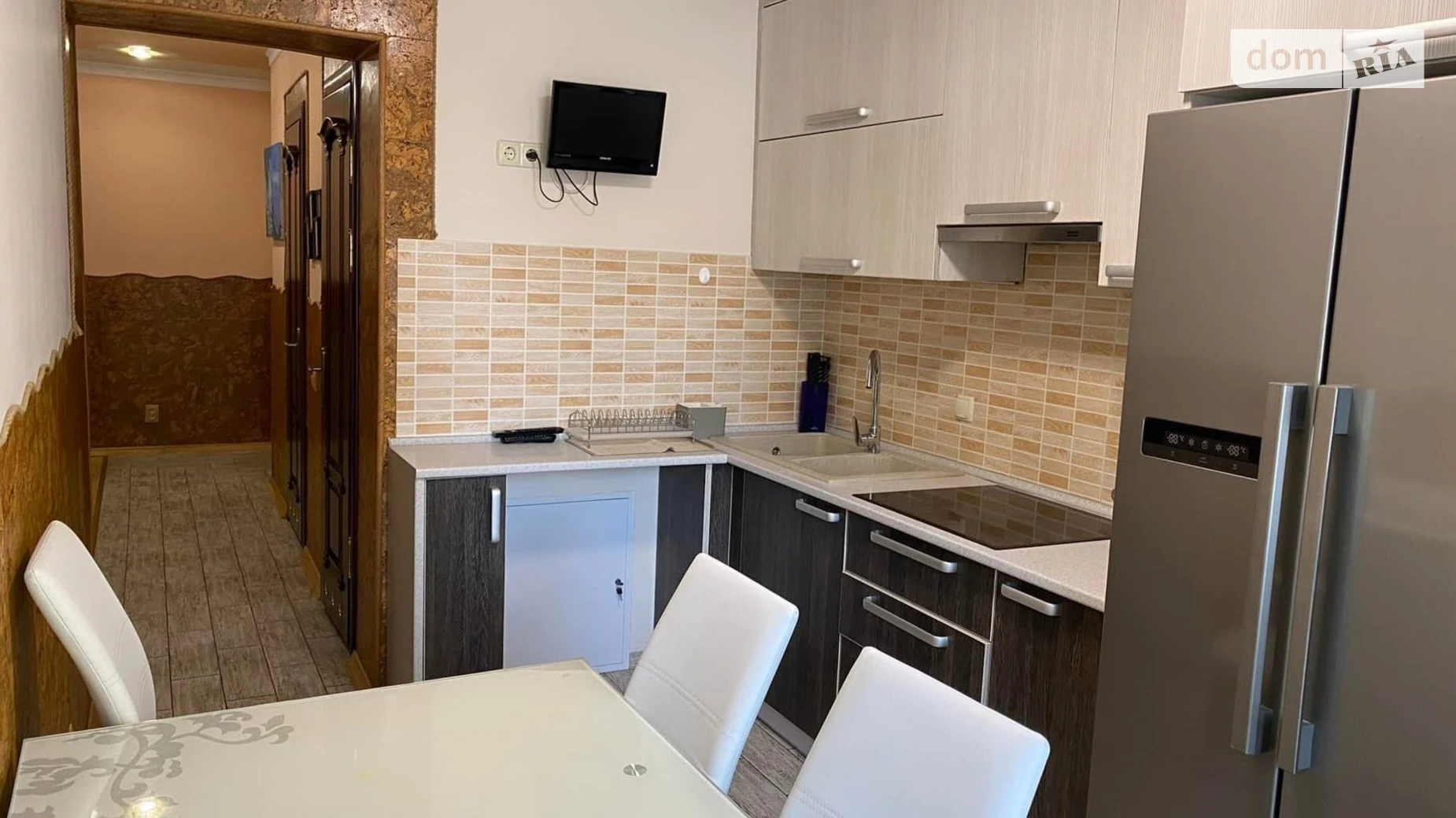 3-комнатная квартира 75 кв. м в Тернополе, ул. Золотогорская, 13 - фото 2