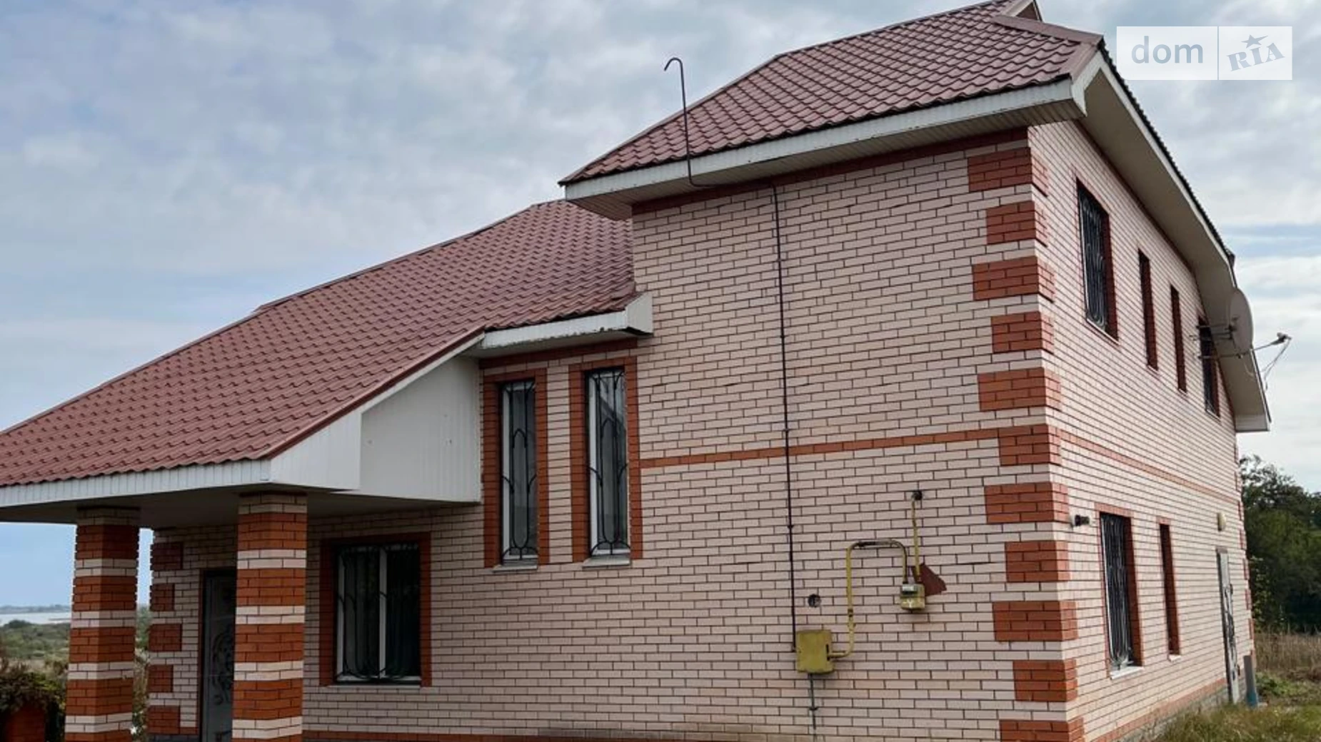 Продается дом на 2 этажа 271.9 кв. м с подвалом, цена: 98500 $ - фото 4