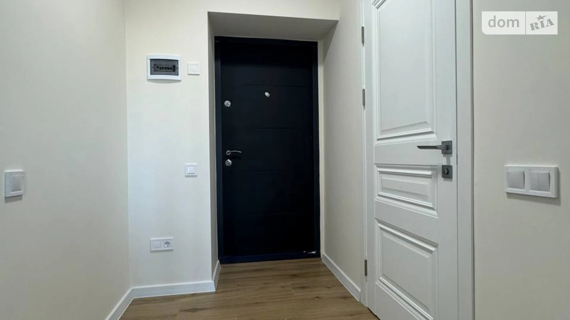 Продается 1-комнатная квартира 42.5 кв. м в Ровно, ул. Студенческая, 24 - фото 2