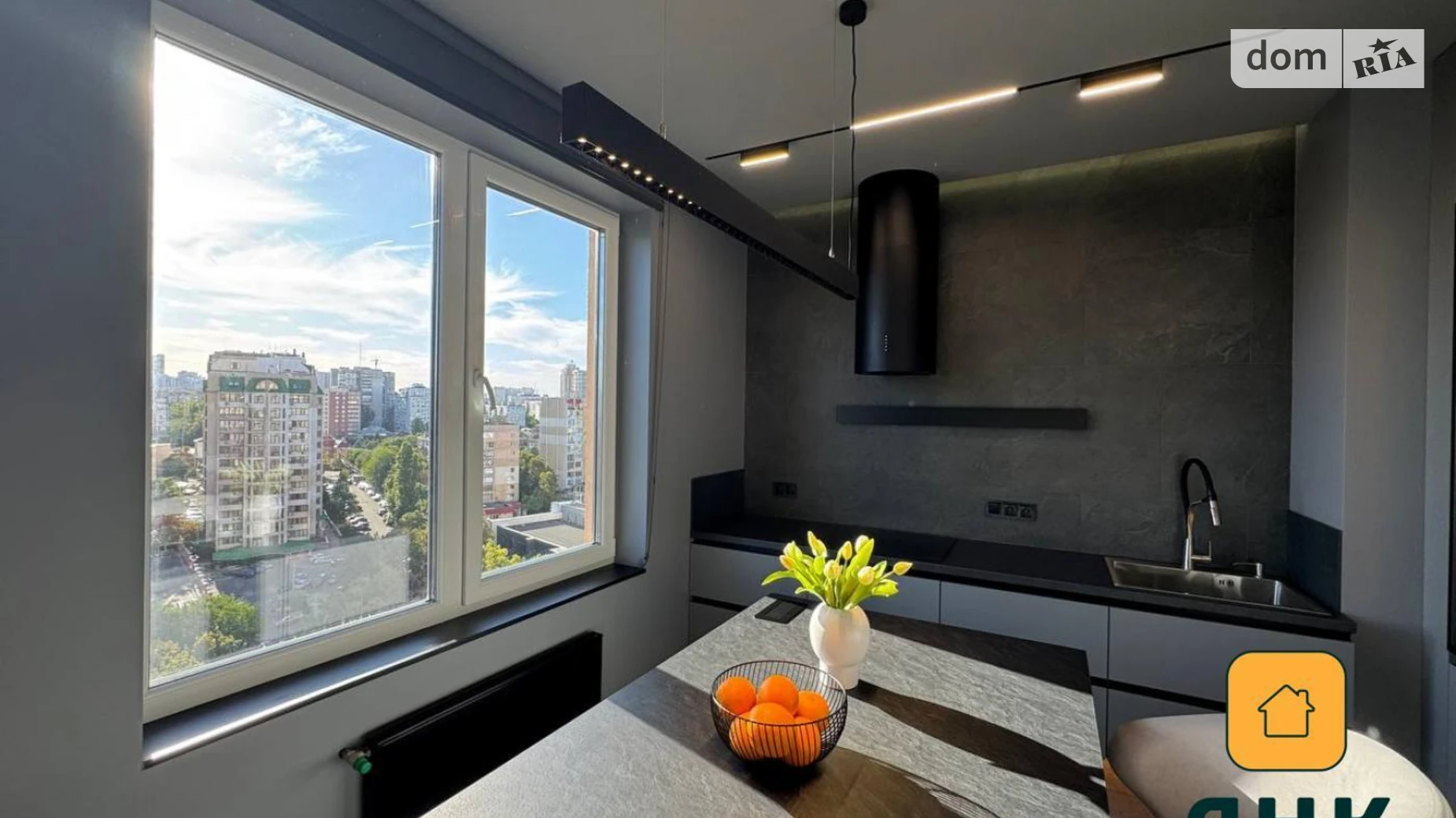 Продается 2-комнатная квартира 80 кв. м в Одессе, ул. Генуэзская, 3Б - фото 2