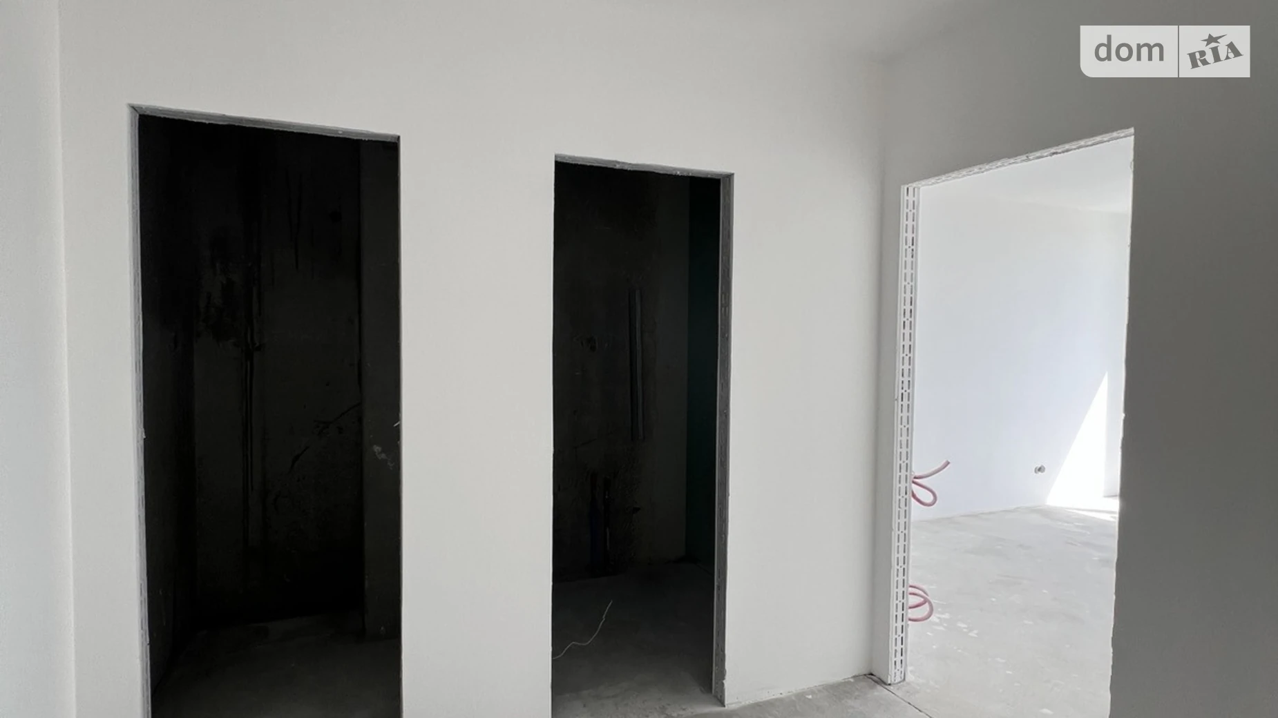 Продается 3-комнатная квартира 103 кв. м в Скнилове, ул. Озерная - фото 3