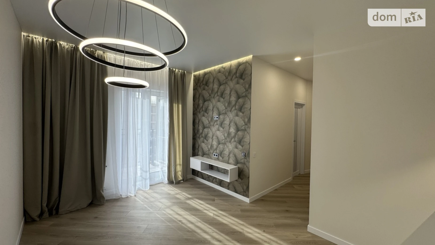 Продается 1-комнатная квартира 41.2 кв. м в Одессе, ул. Краснова - фото 2