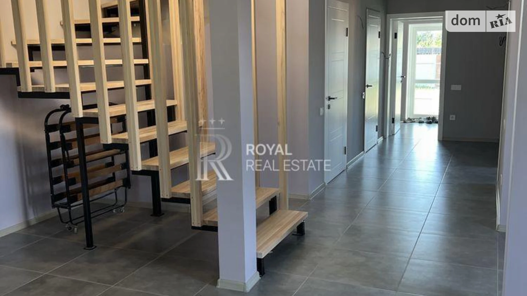 Продается дом на 2 этажа 160 кв. м с подвалом, цена: 158000 $ - фото 4