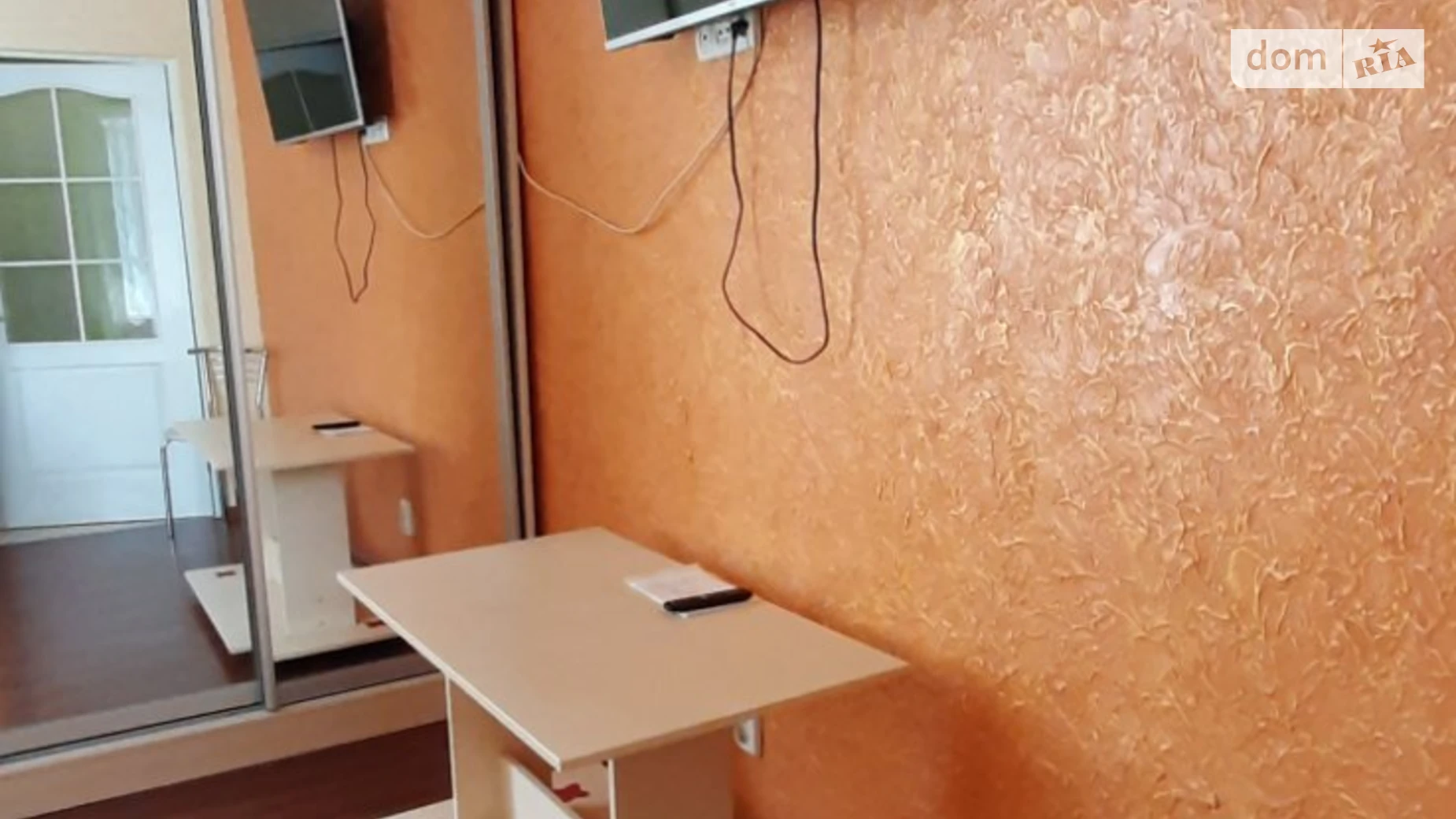 Сдается в аренду 1-комнатная квартира 40 кв. м в Черновцах, ул. Сергея Скальда(Комарова Владимира) - фото 4