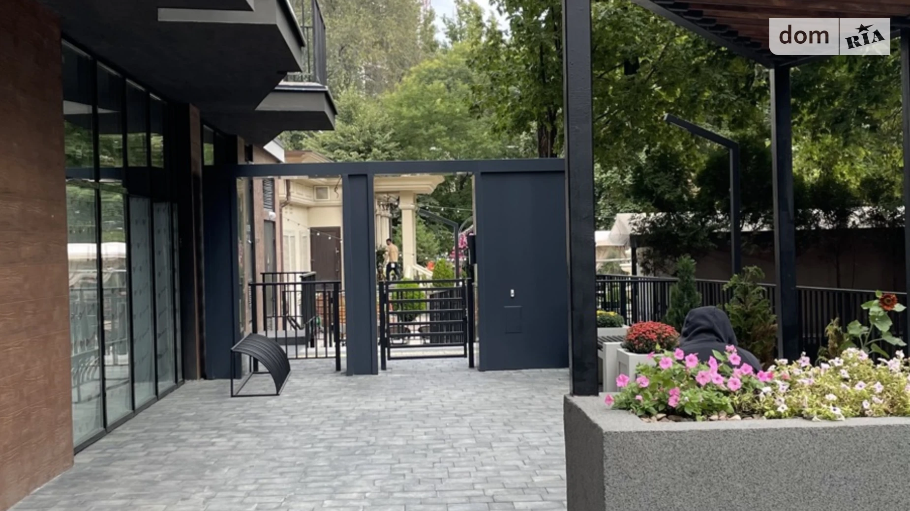 Продается 1-комнатная квартира 46.35 кв. м в Одессе, ул. Чубаевская, 1 - фото 2