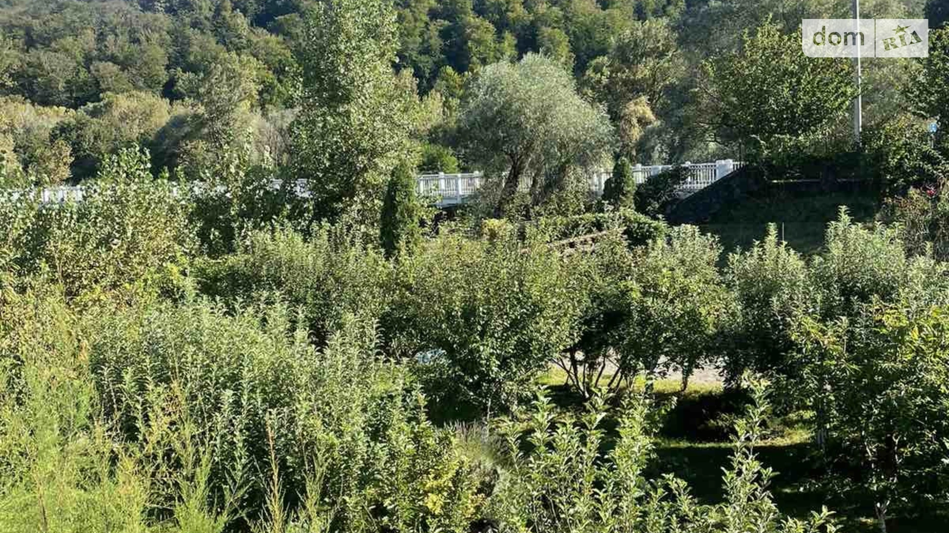 Сдается в аренду дом на 2 этажа 190 кв. м с балконом, цена: 1500 € - фото 4