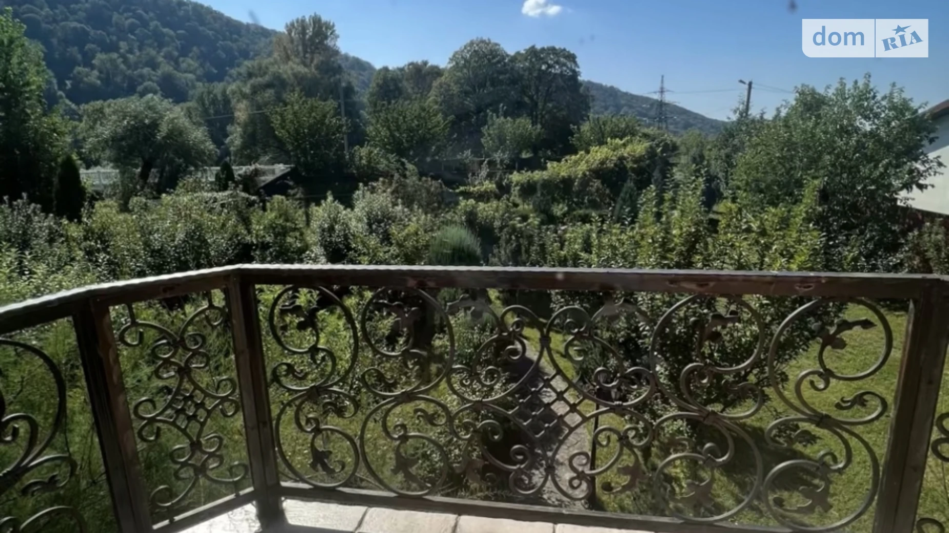 Сдается в аренду дом на 2 этажа 190 кв. м с балконом, цена: 1500 € - фото 5