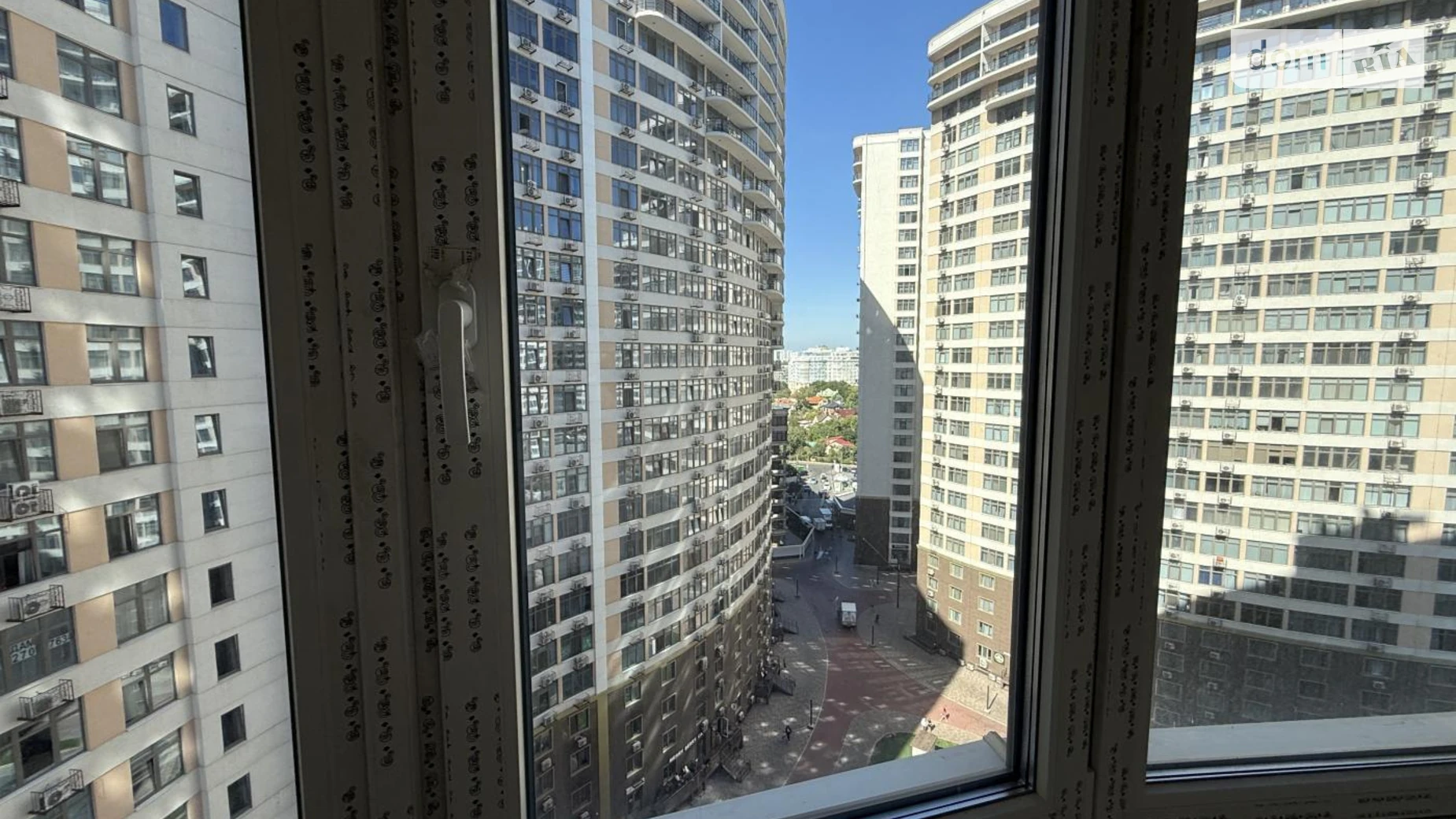 Продается 1-комнатная квартира 48 кв. м в Одессе, ул. Валерия Самофалова, 16А/6 - фото 4