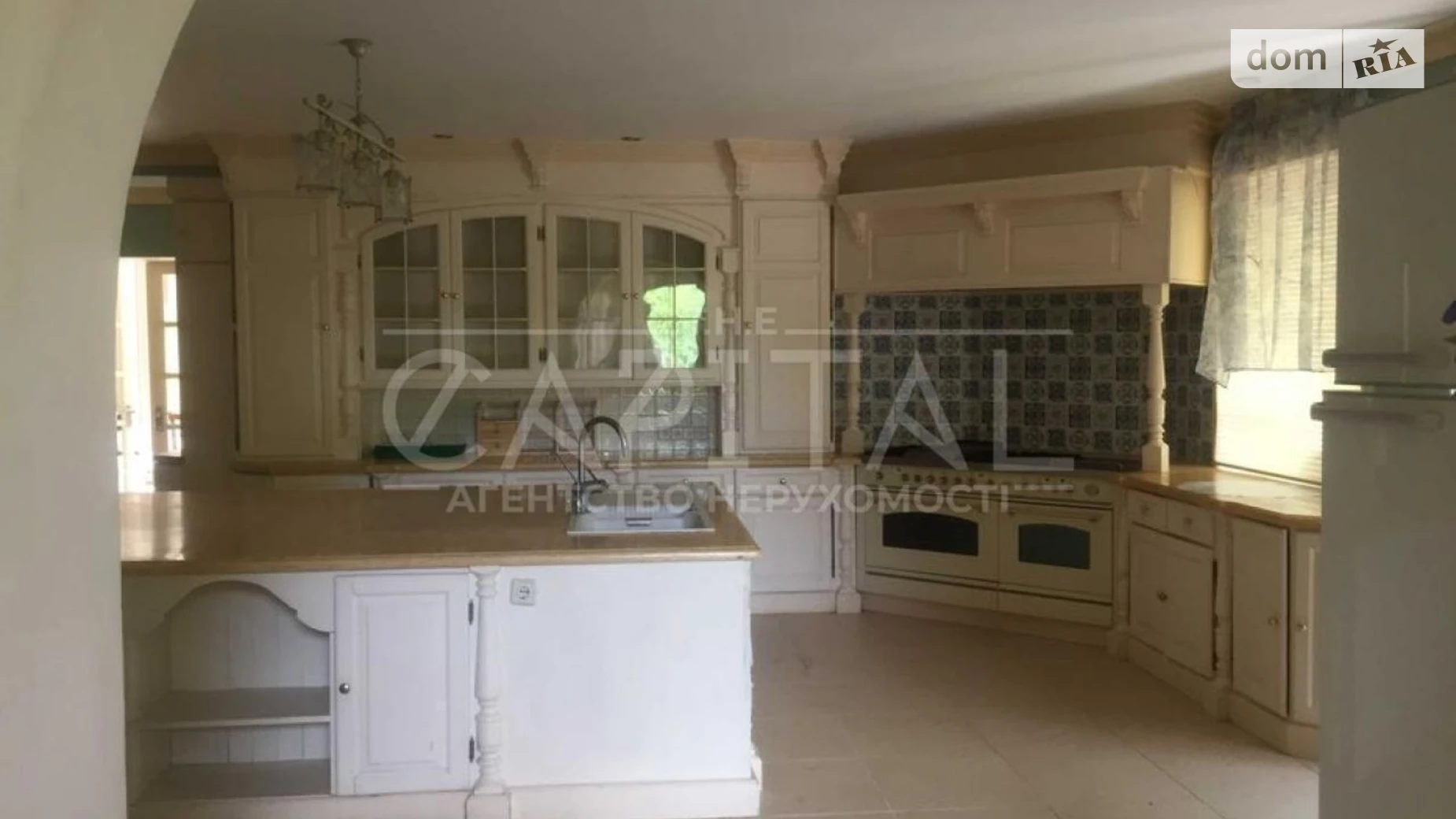 Сдается в аренду дом на 3 этажа 1390 кв. м с садом, цена: 5000 $ - фото 2