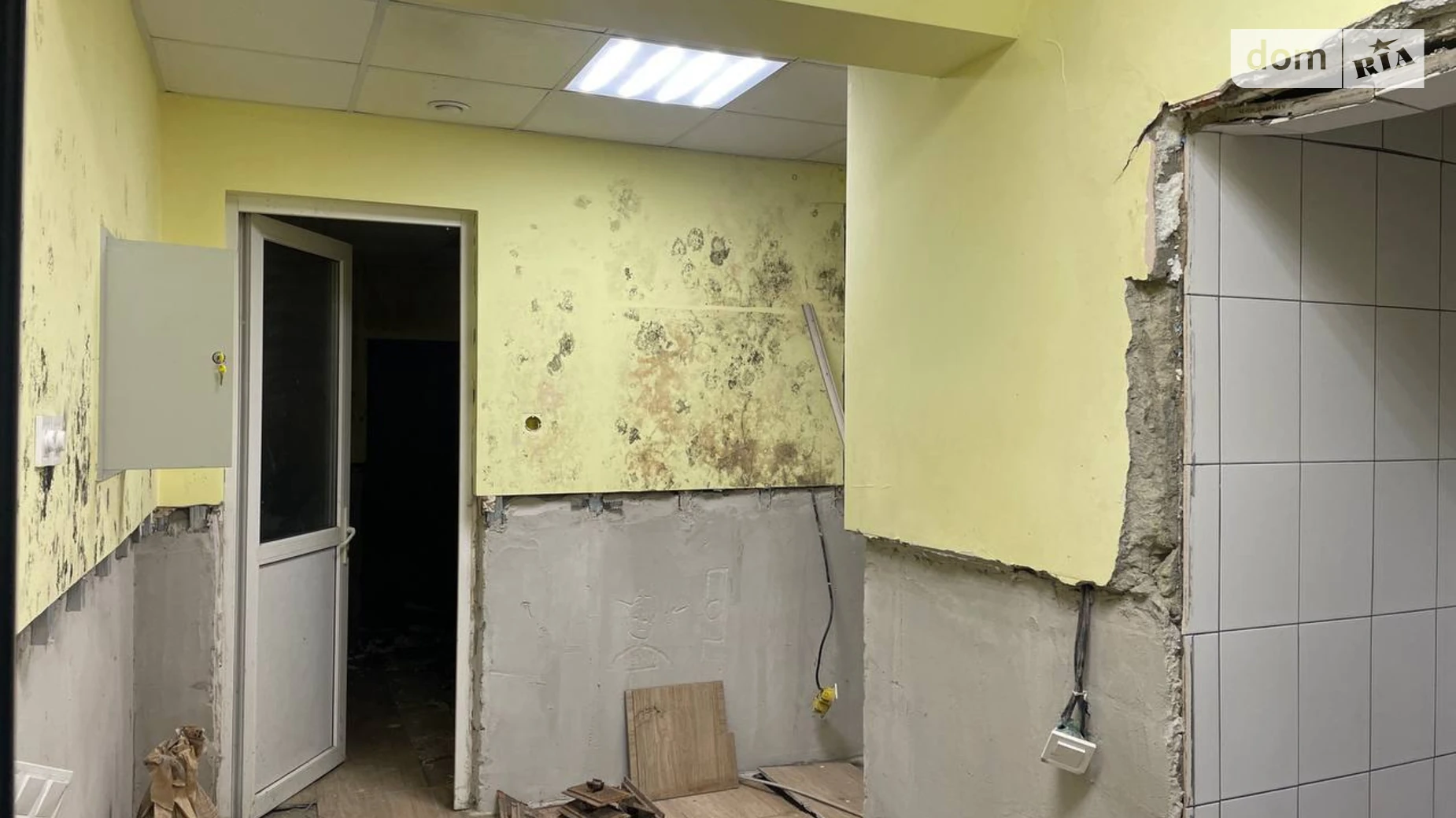 Продается помещения свободного назначения 72.2 кв. м в 2-этажном здании, цена: 43000 $ - фото 2